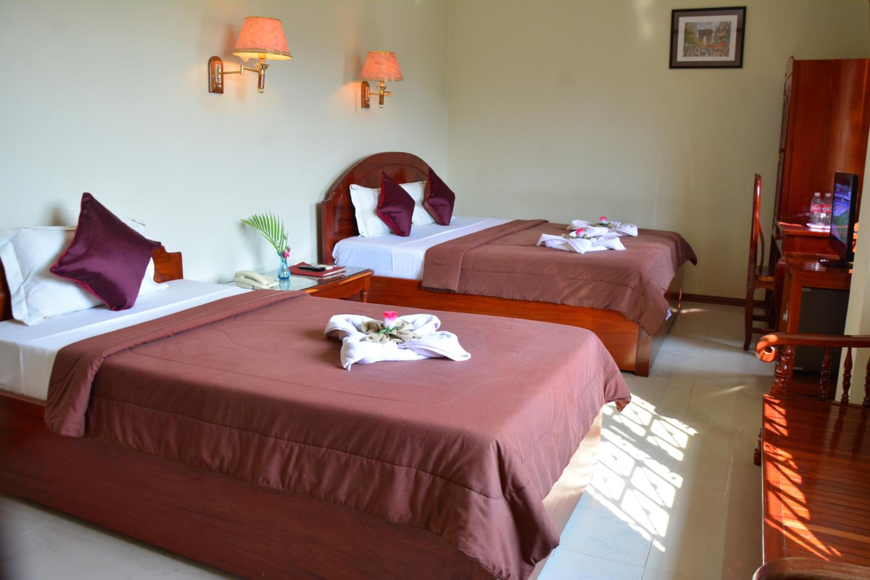 Mom's Guesthouse