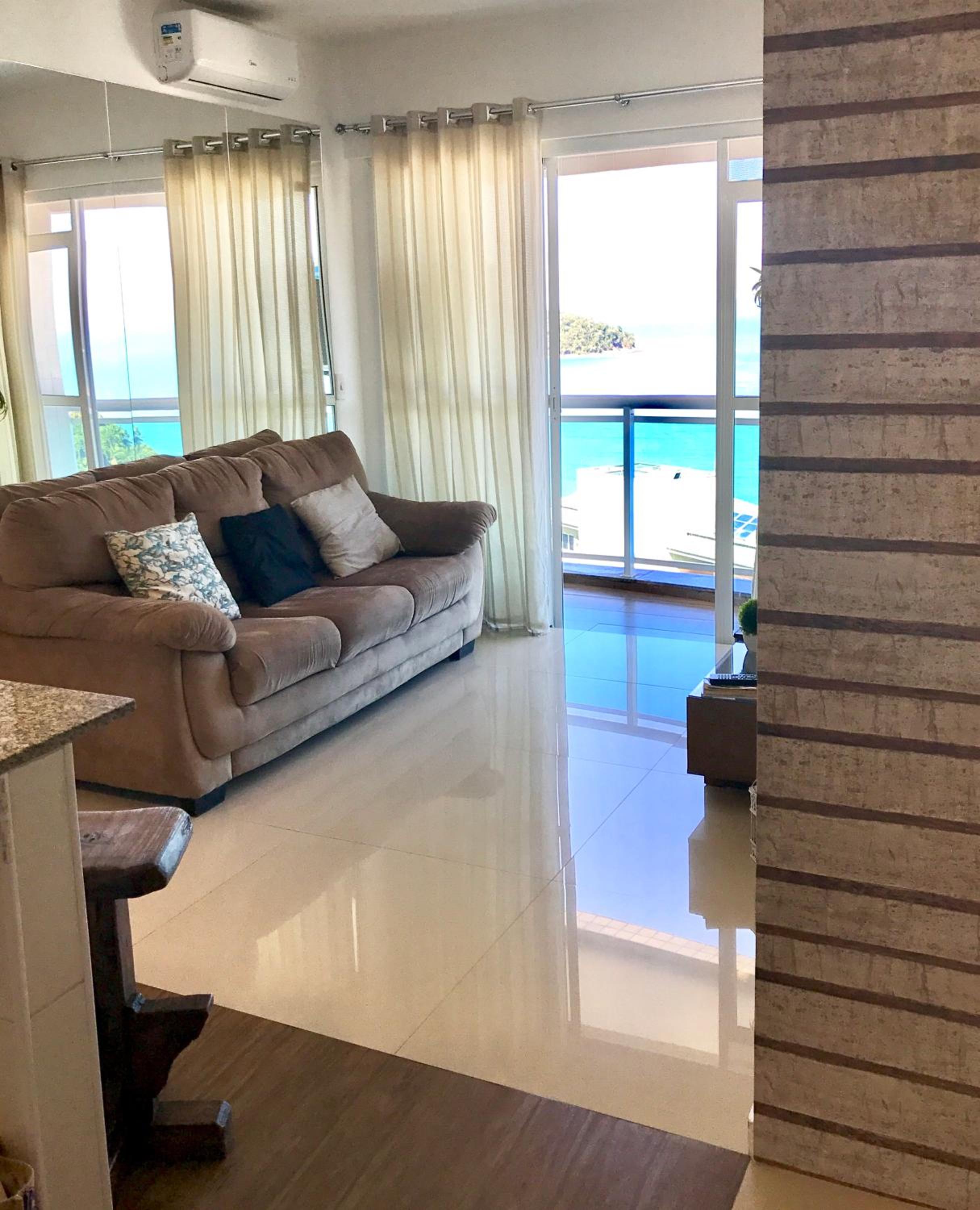 Porto Real Suites - Apto com vista para o mar e lazer de resort