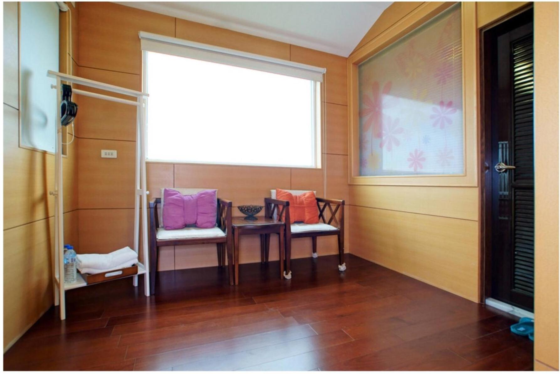 Emaly Homestay