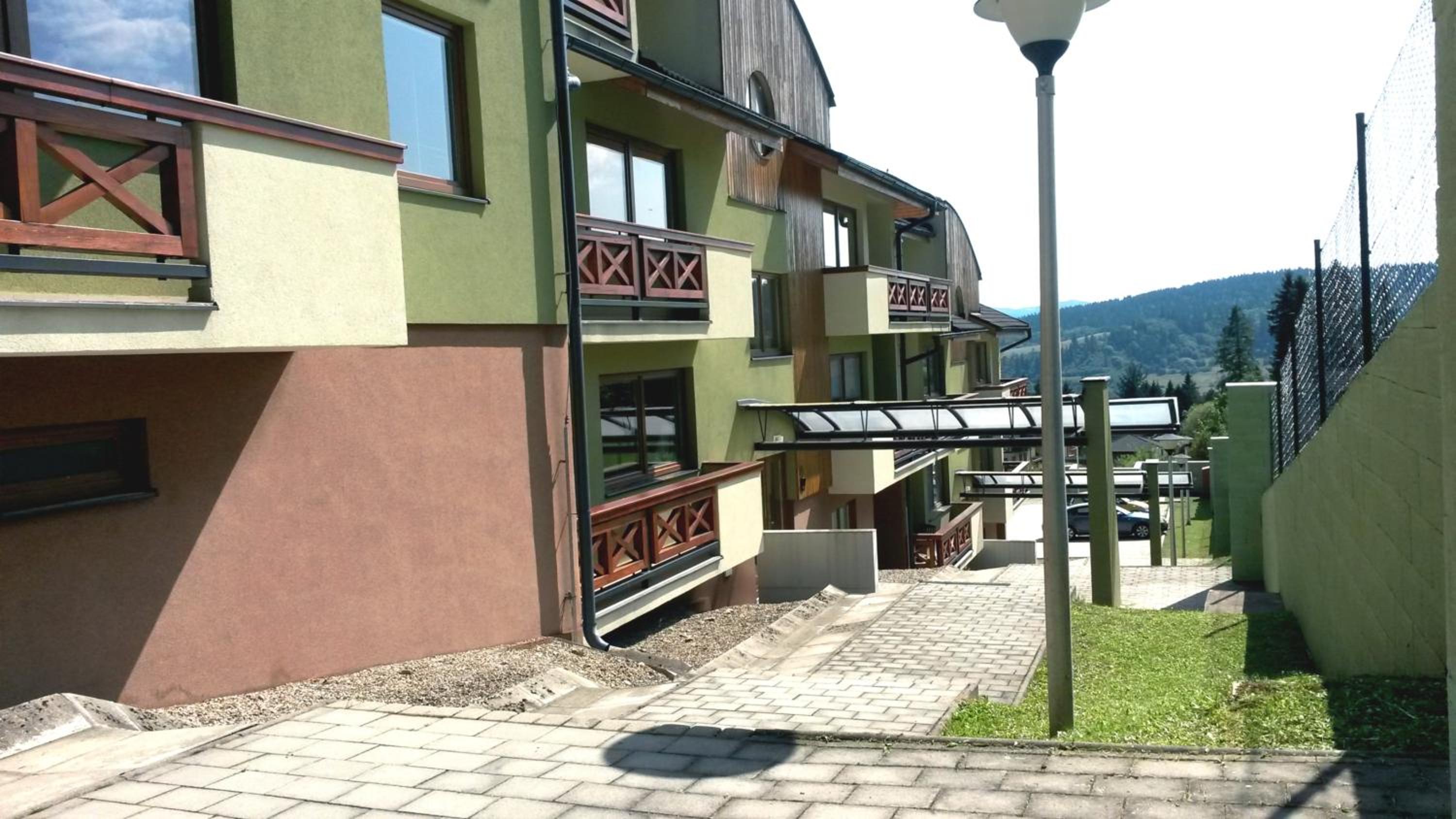 Photo 48