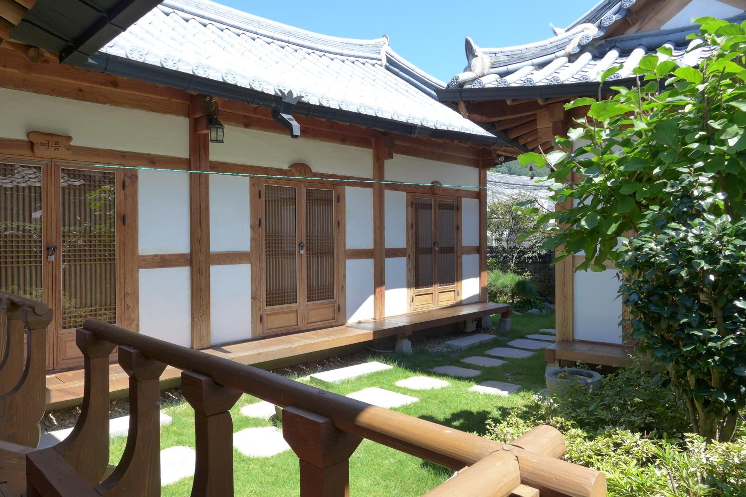 Sarangroo