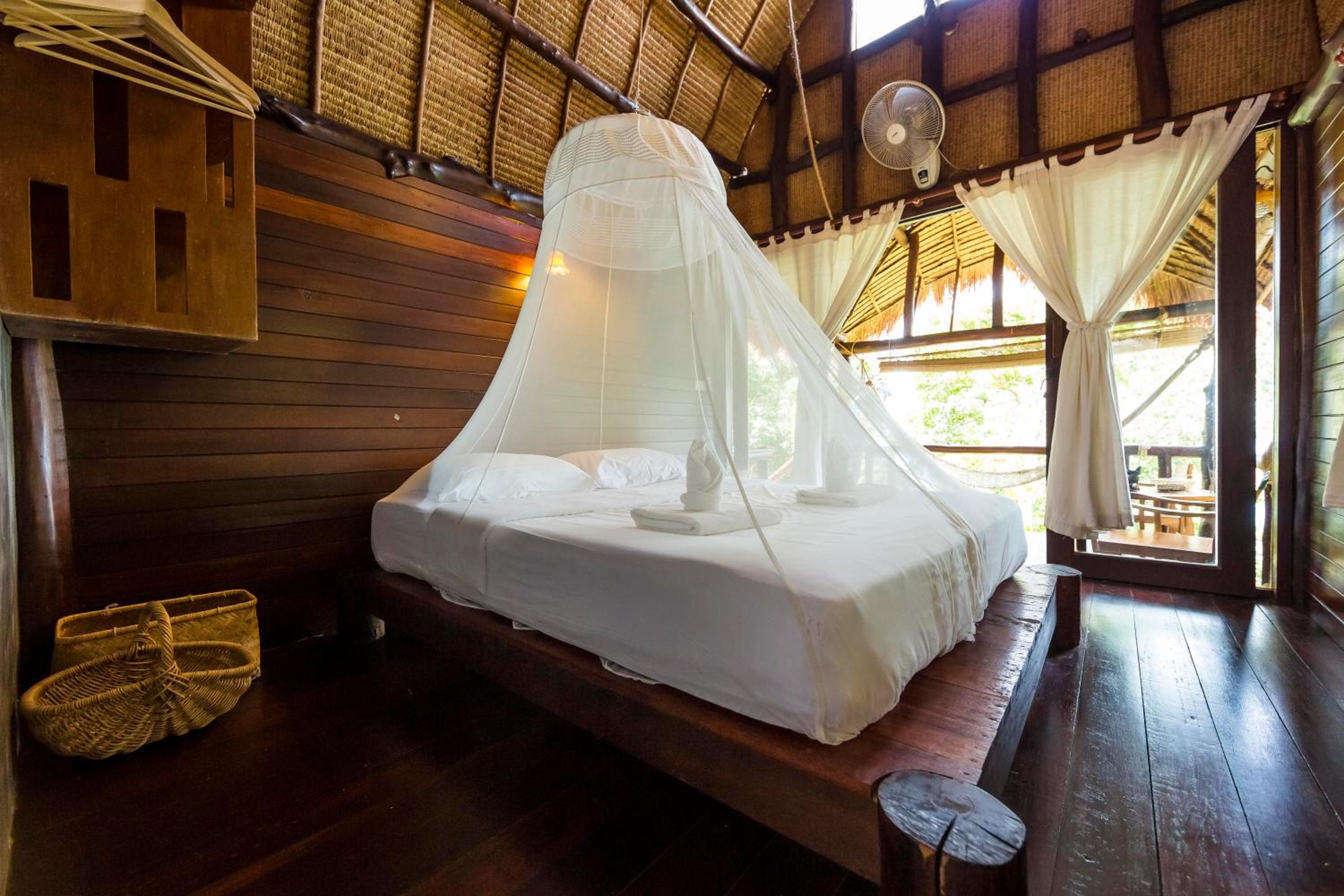 Baan Talay Koh Tao Resort & Yoga