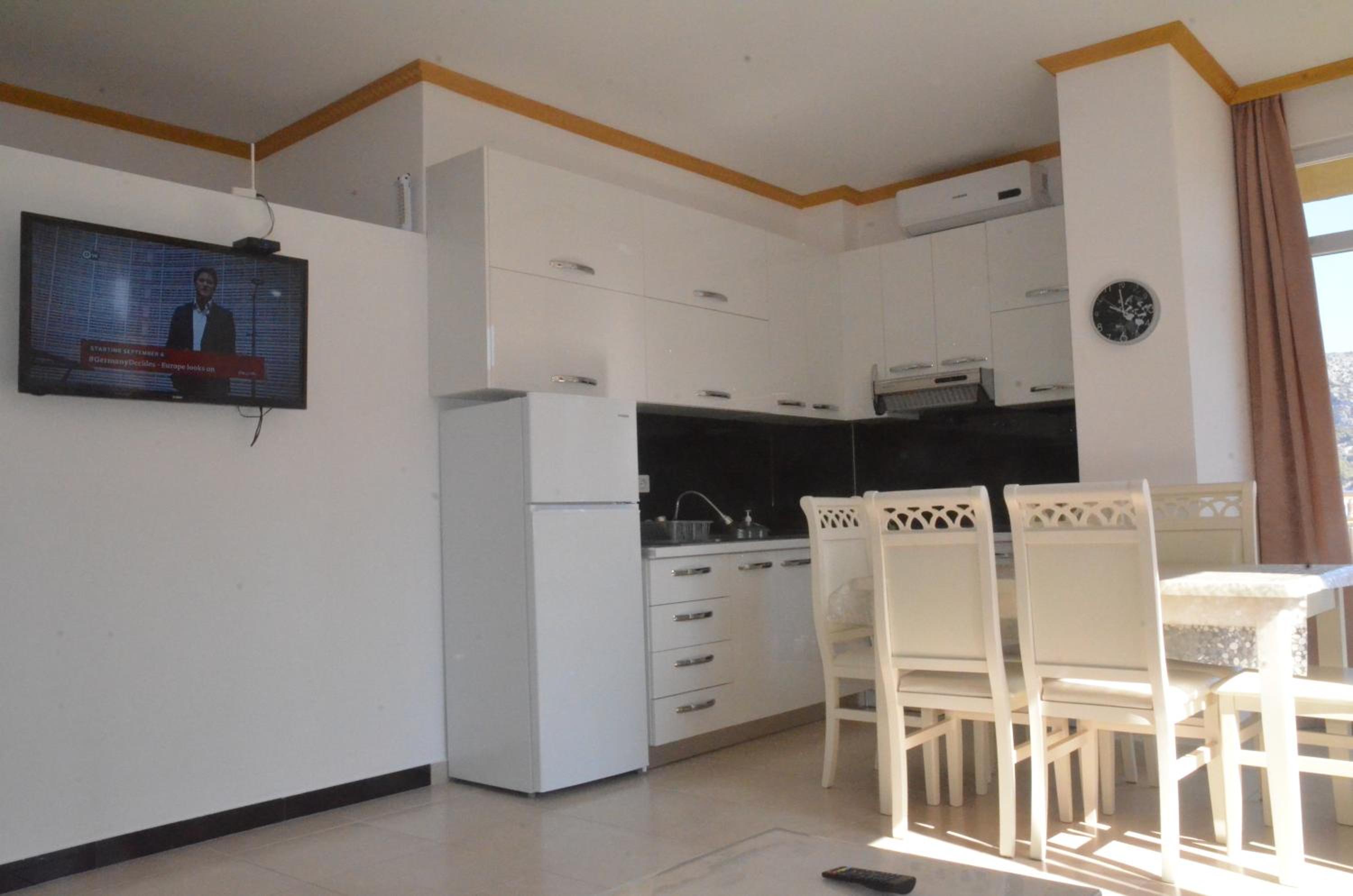 Everest Apartments Shengjin