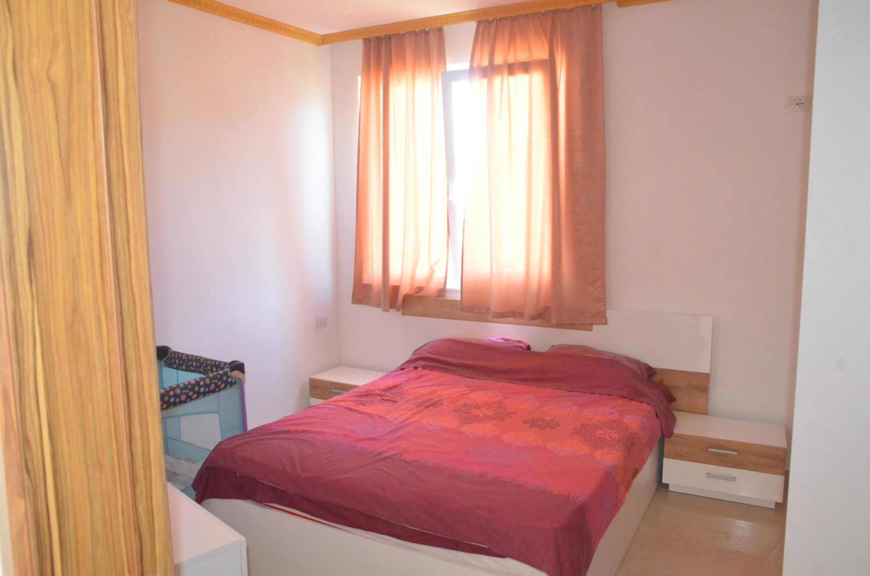Everest Apartments Shengjin