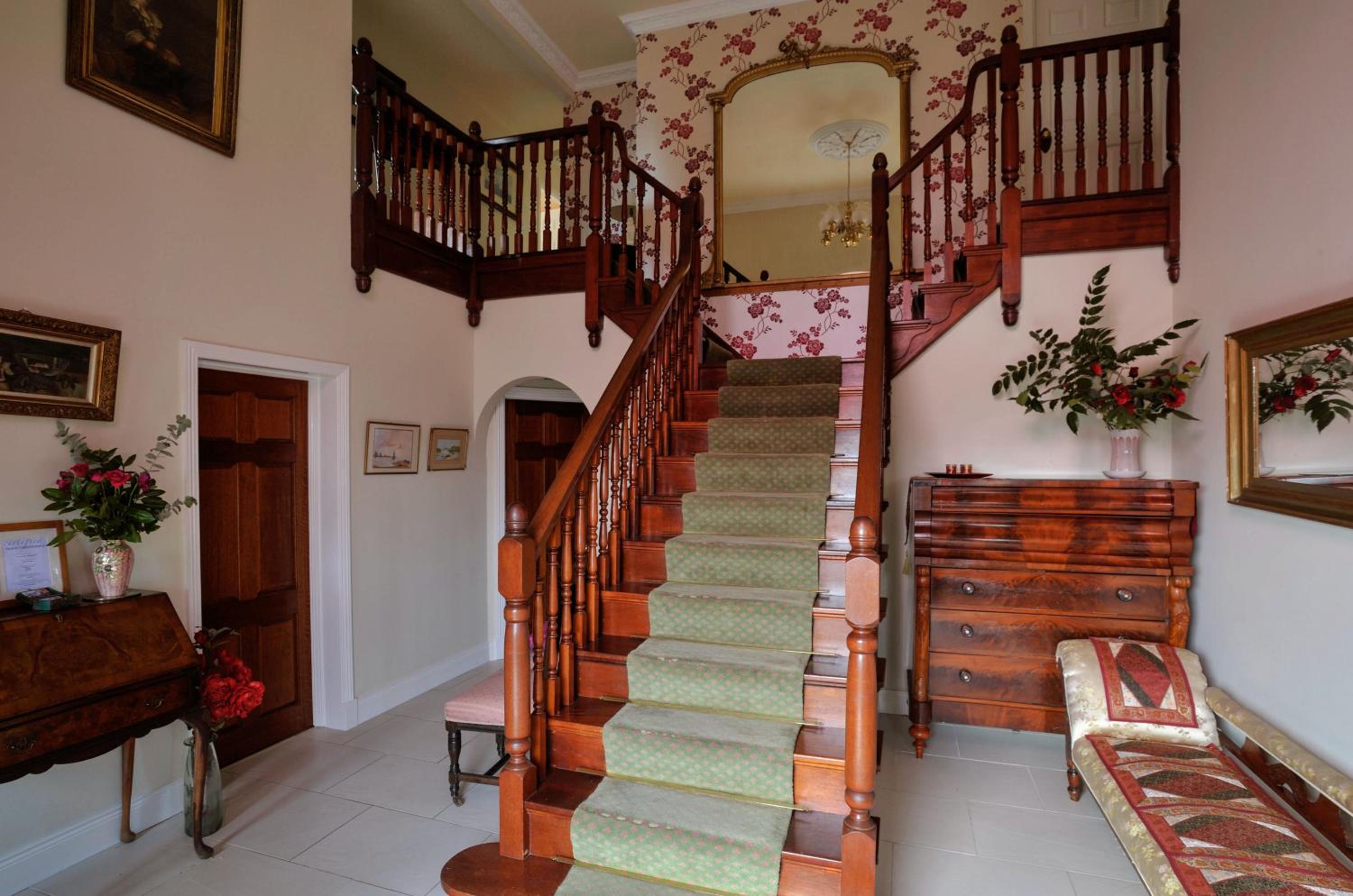 Pinewood Lodge Guest House — 5