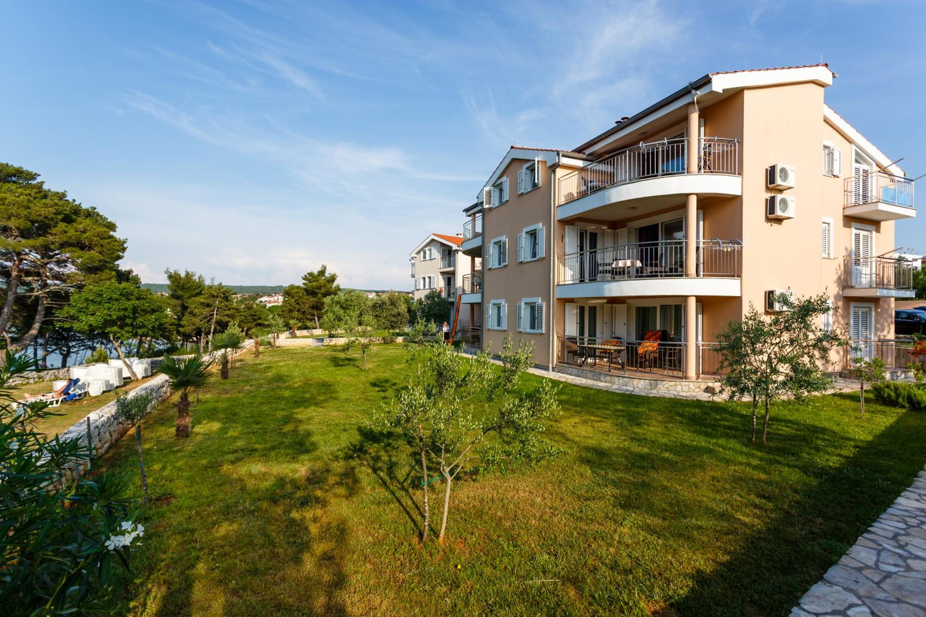 Mare & Mons Seafront Apartments