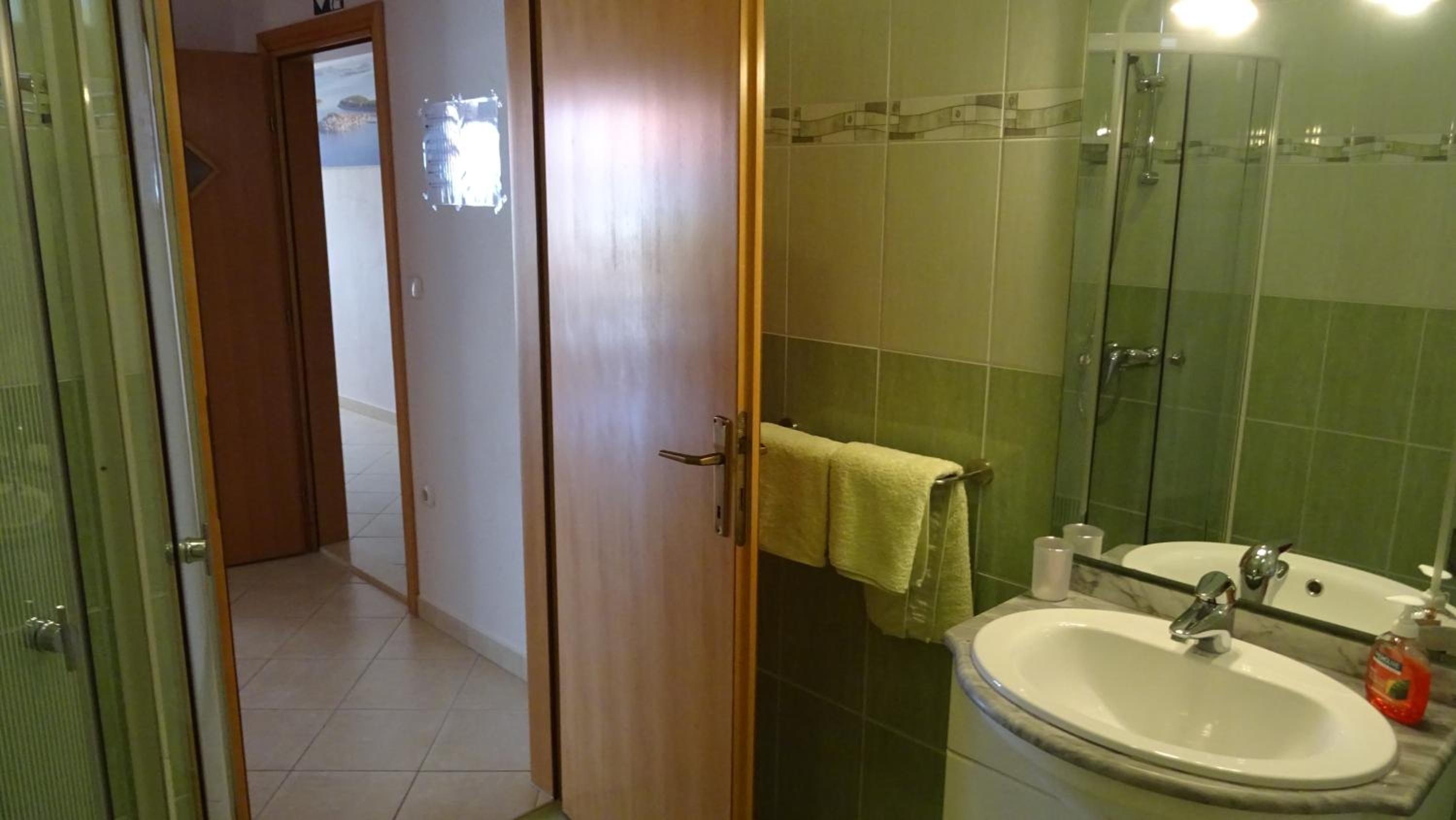 Photo 38
