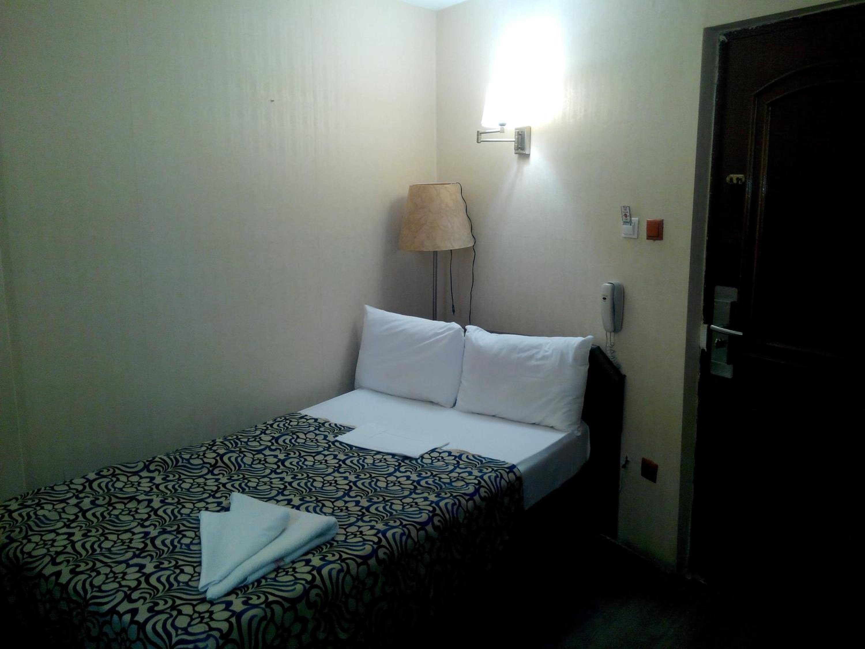 Red Rose Otel - - Image 22