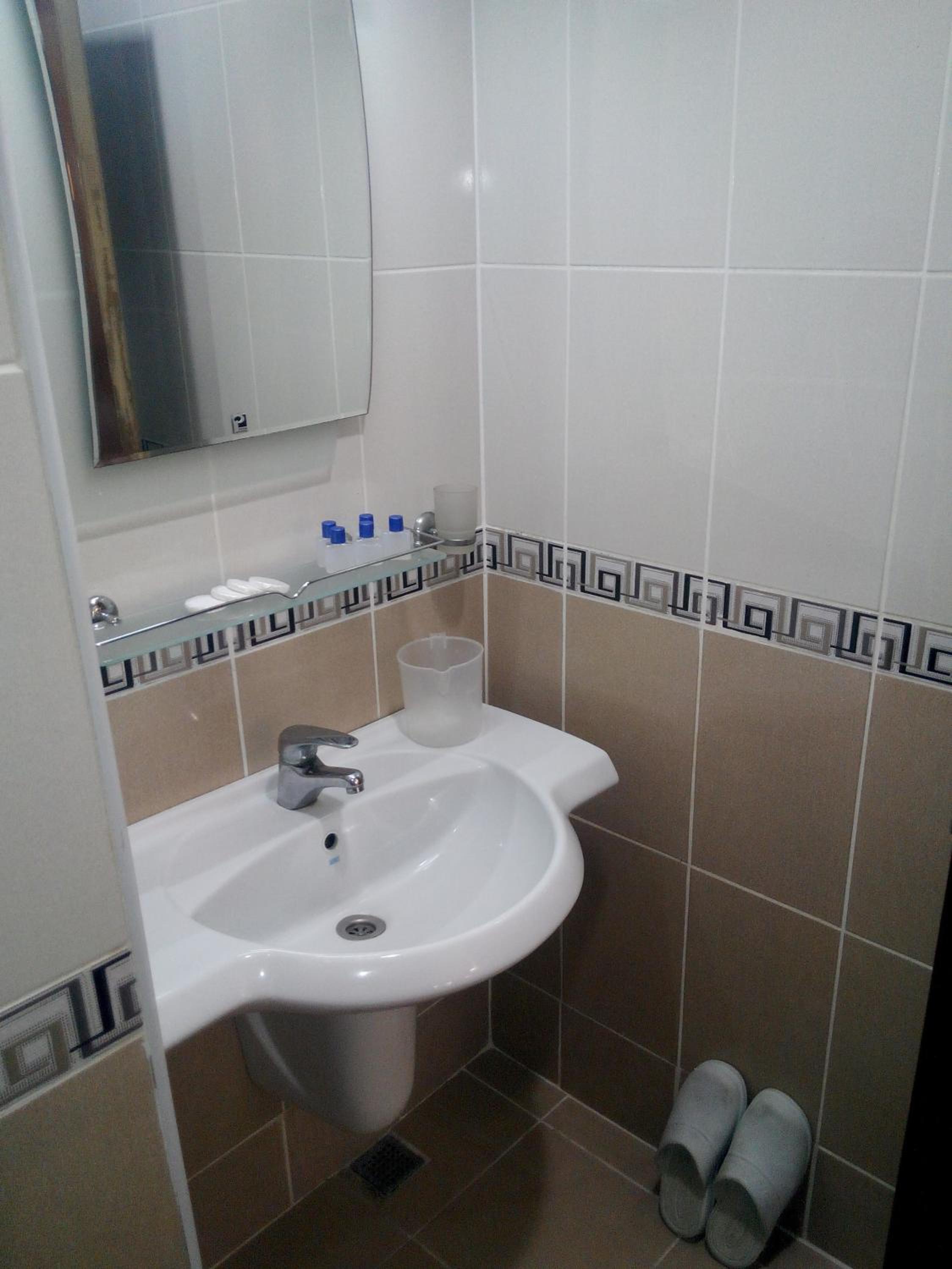 Red Rose Otel - - Image 14