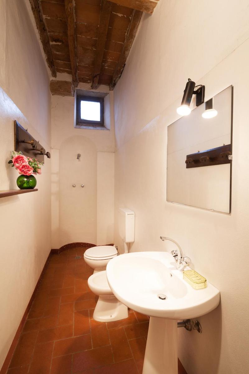 Photo 34