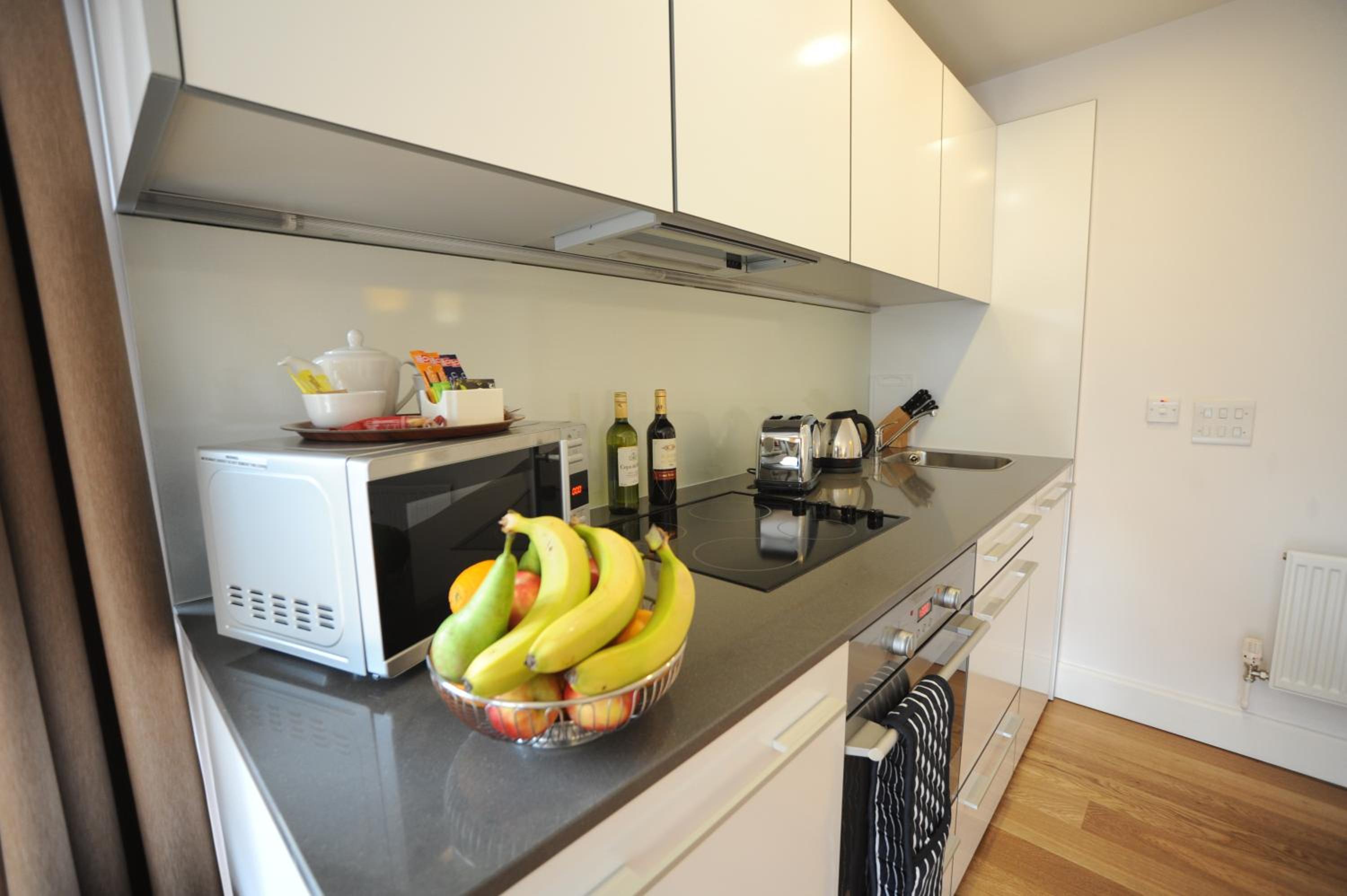 PREMIER SUITES Bristol Cabot