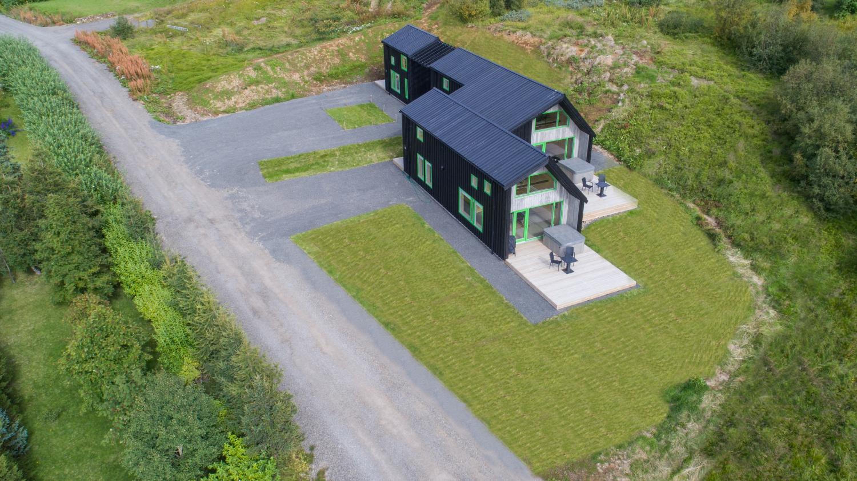 Viking Cottages & Apartments