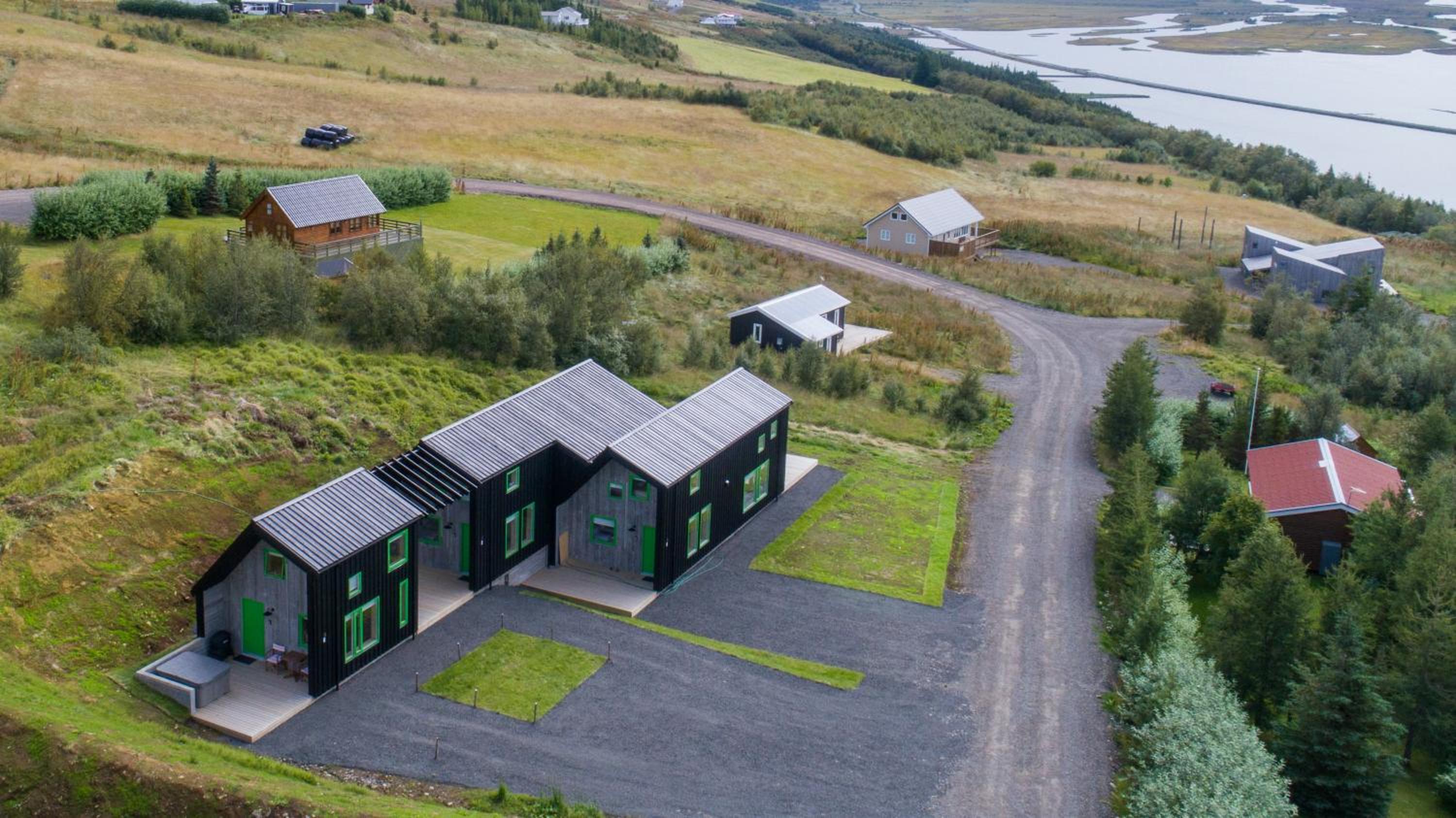 Viking Cottages & Apartments
