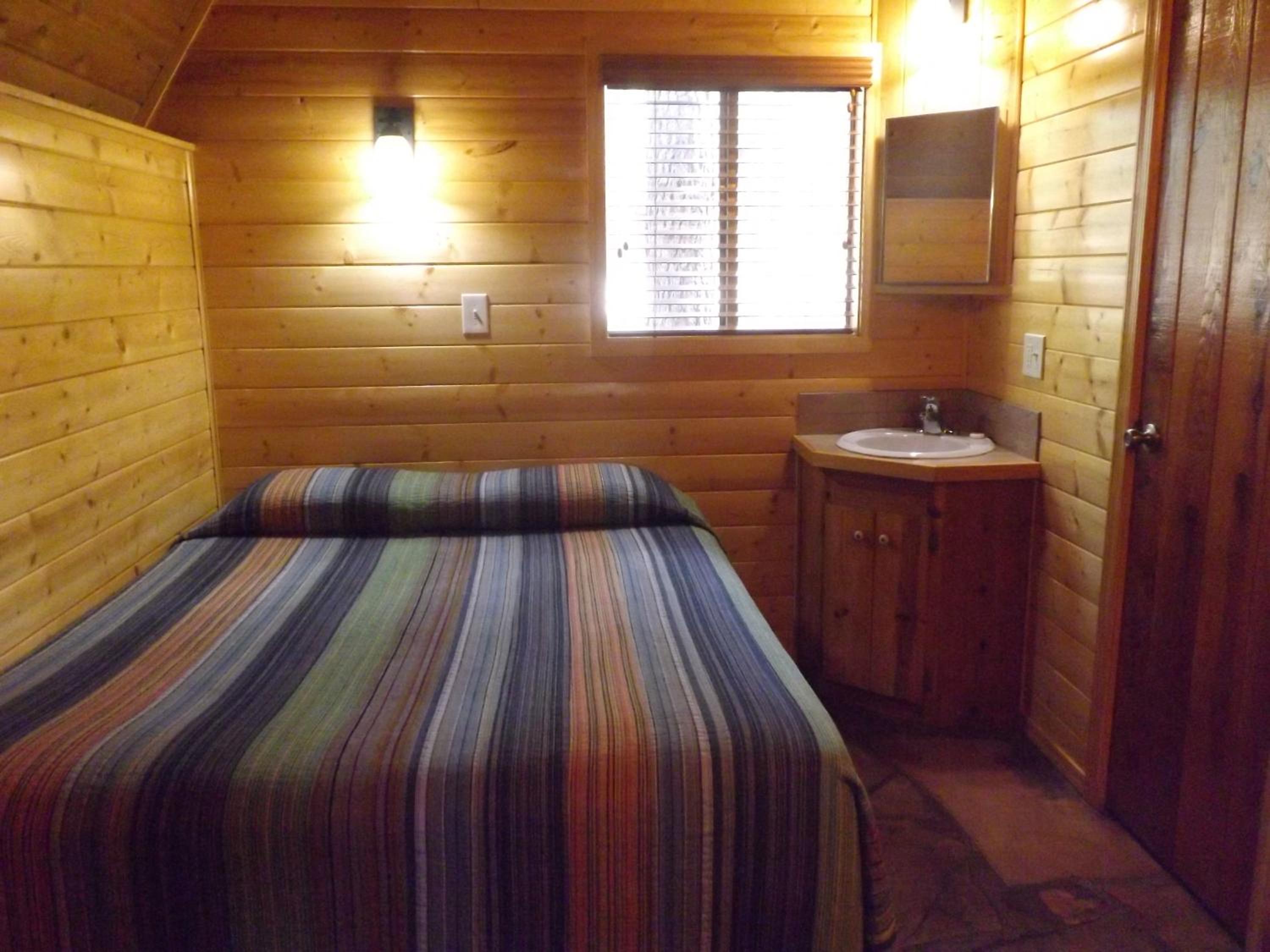 Arizona Mountain Inn & Cabins