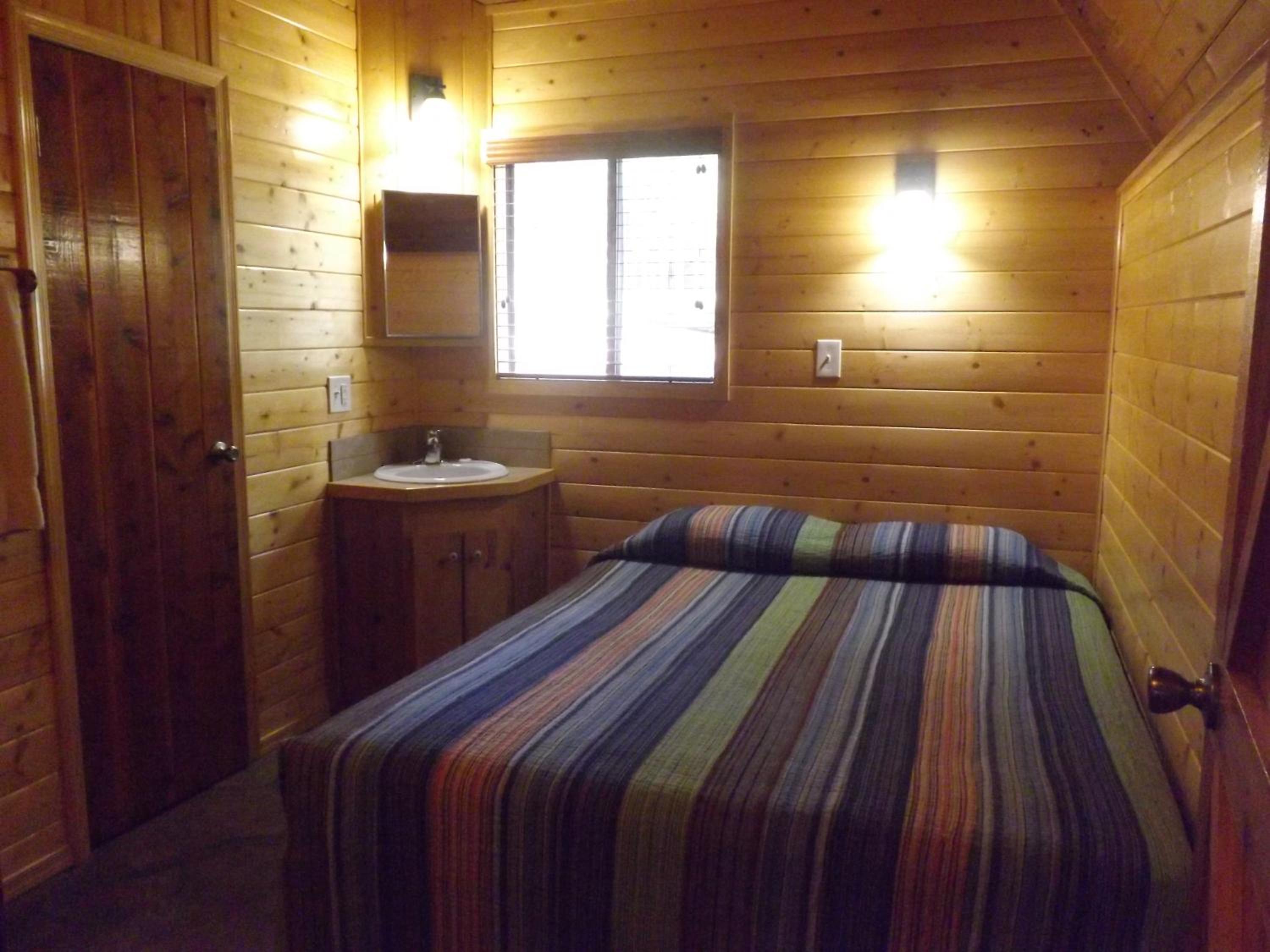 Arizona Mountain Inn & Cabins