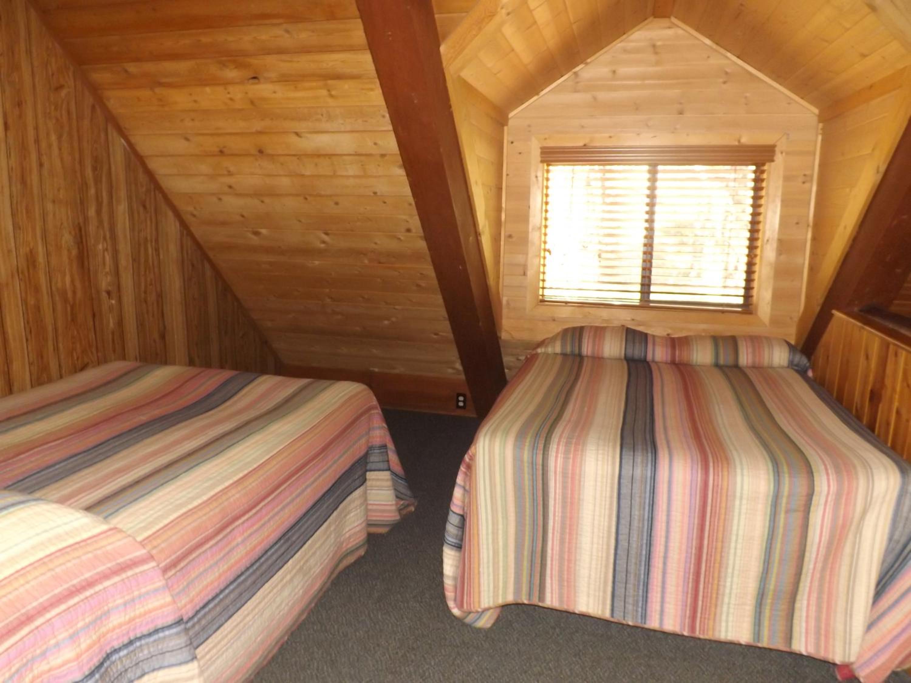 Arizona Mountain Inn & Cabins