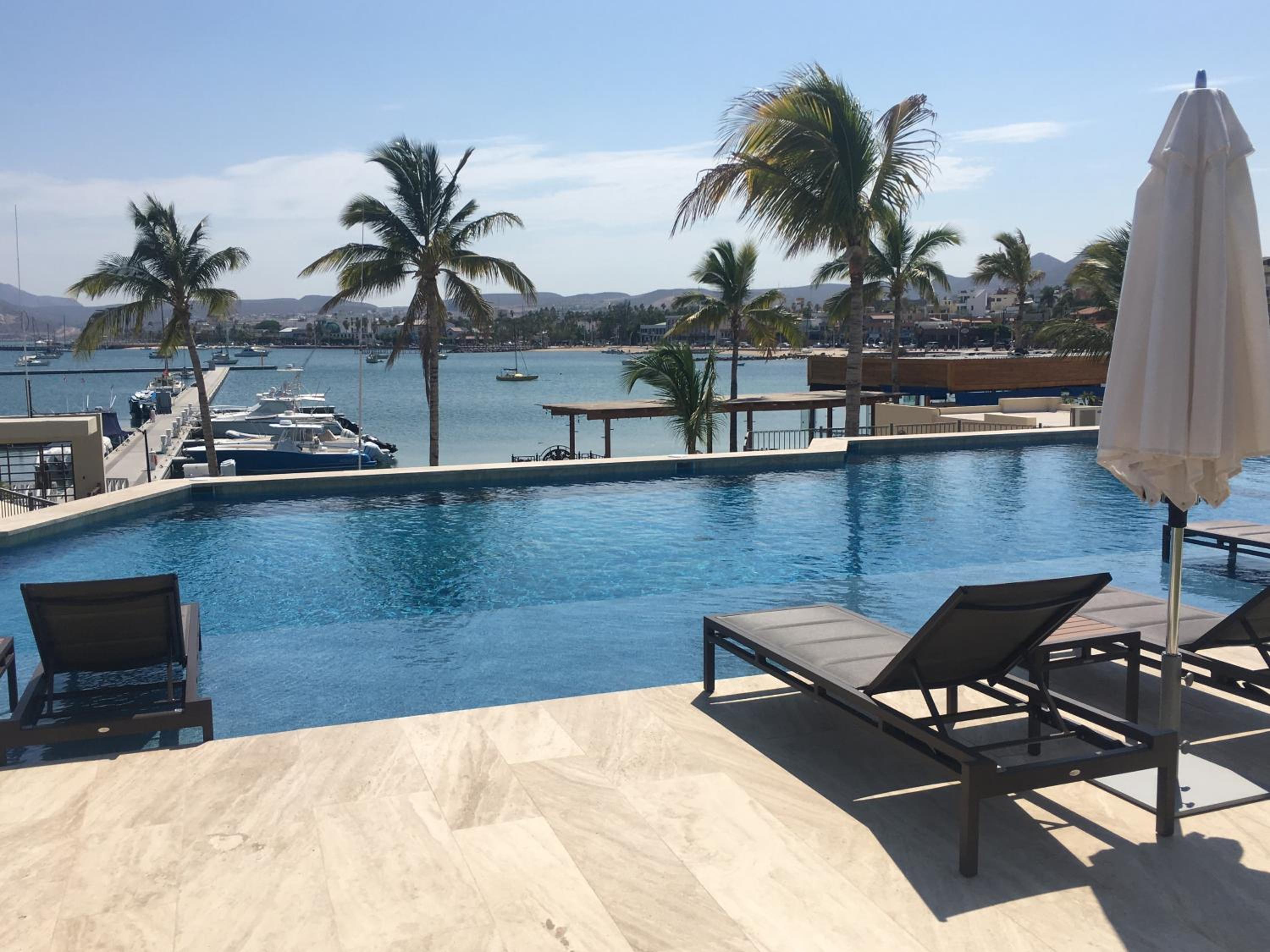 Amazing Vista Coral Condo view 4