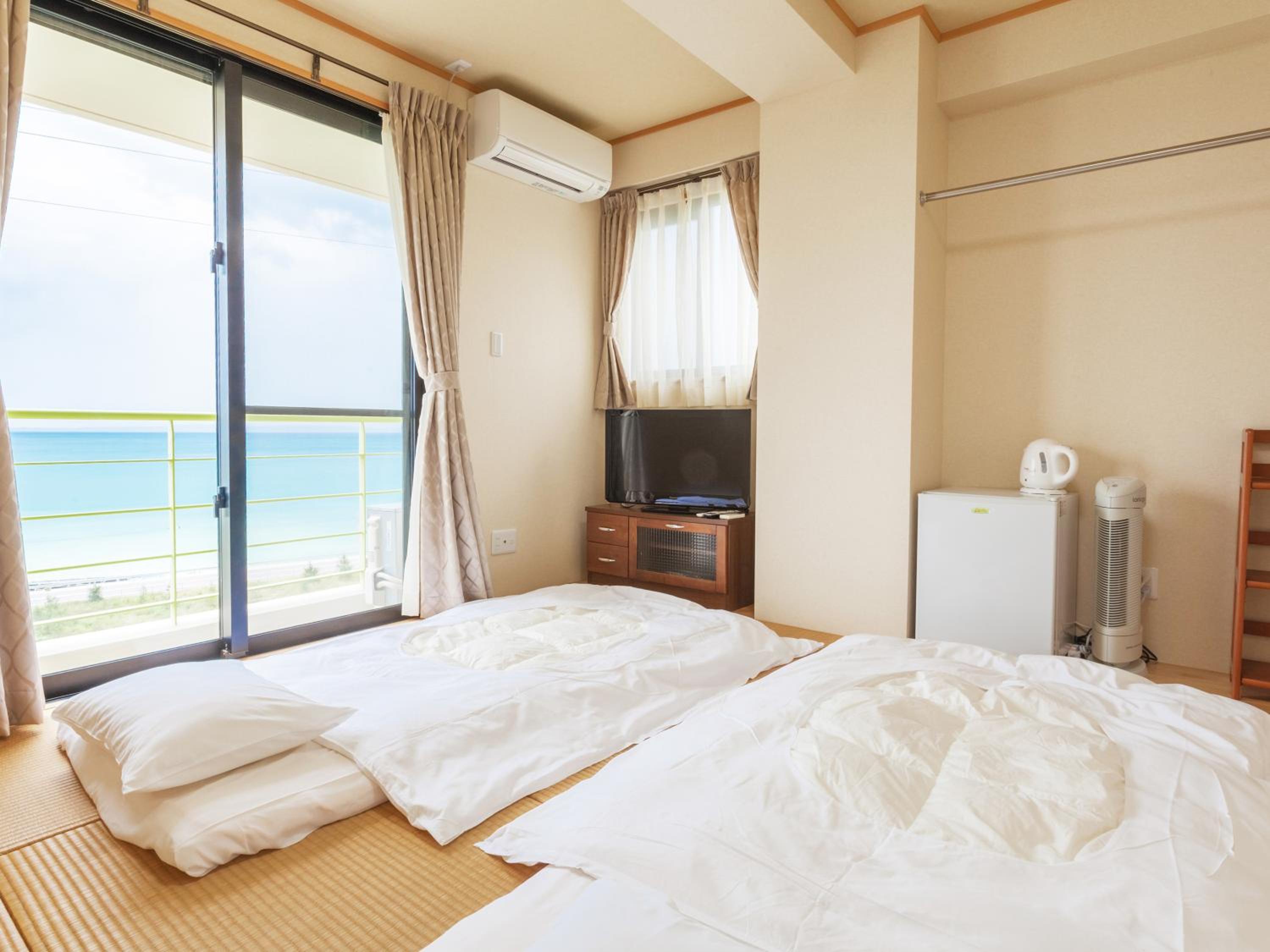 Kariyushi Condominium Ocean Hills Chouraku Stay