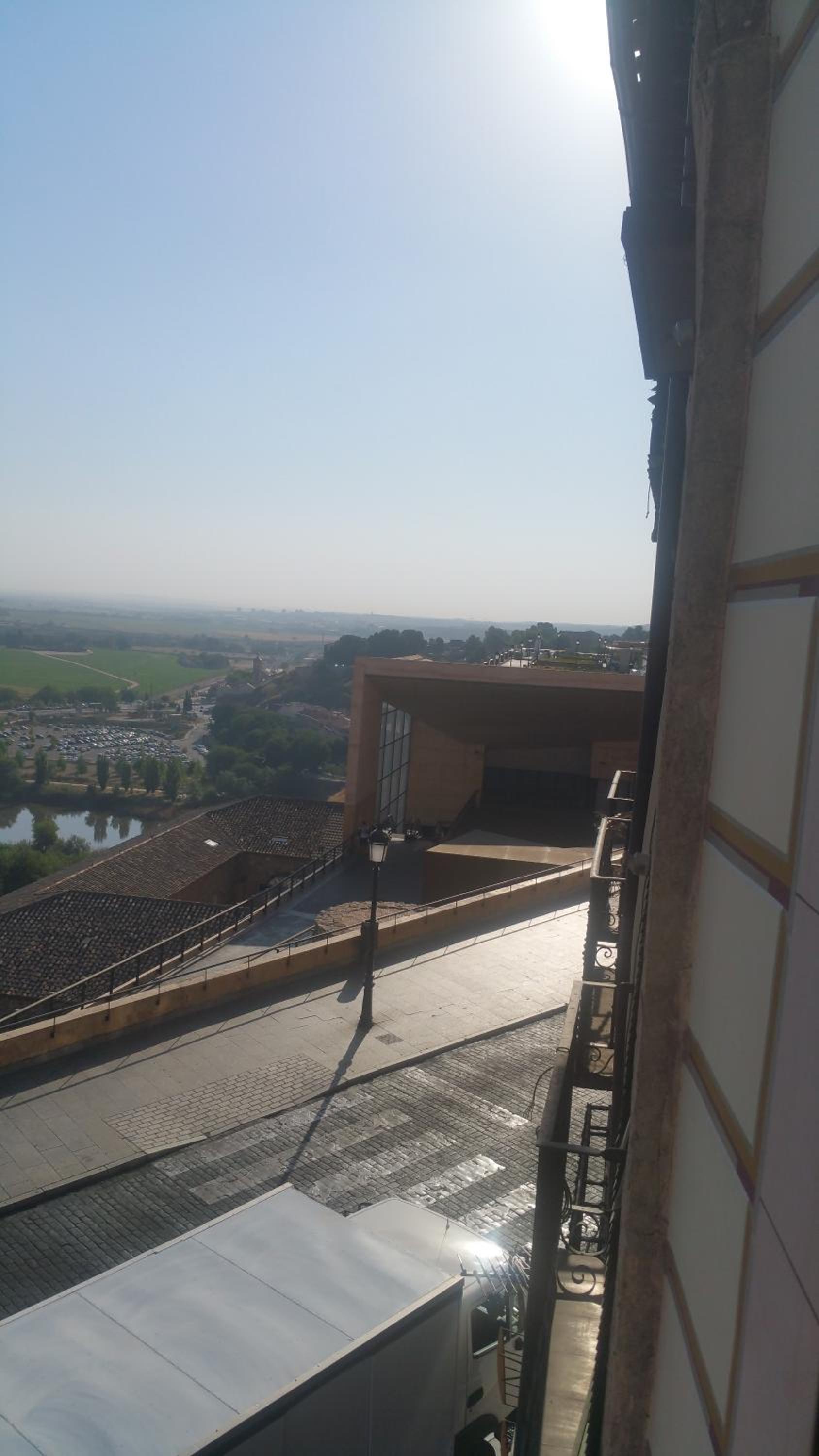 Toledo Flat, City Centre