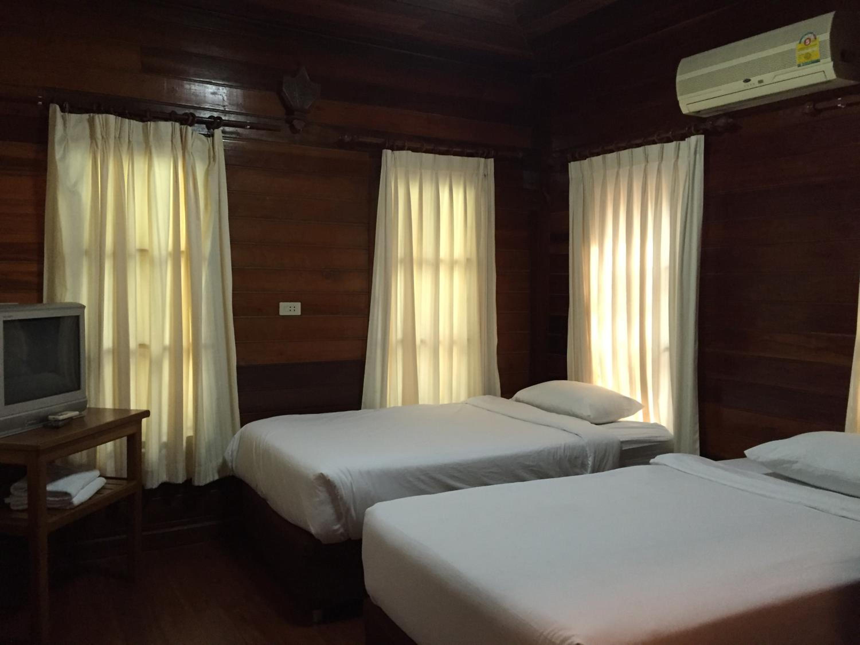 ฺBaan Ing Khao Resort