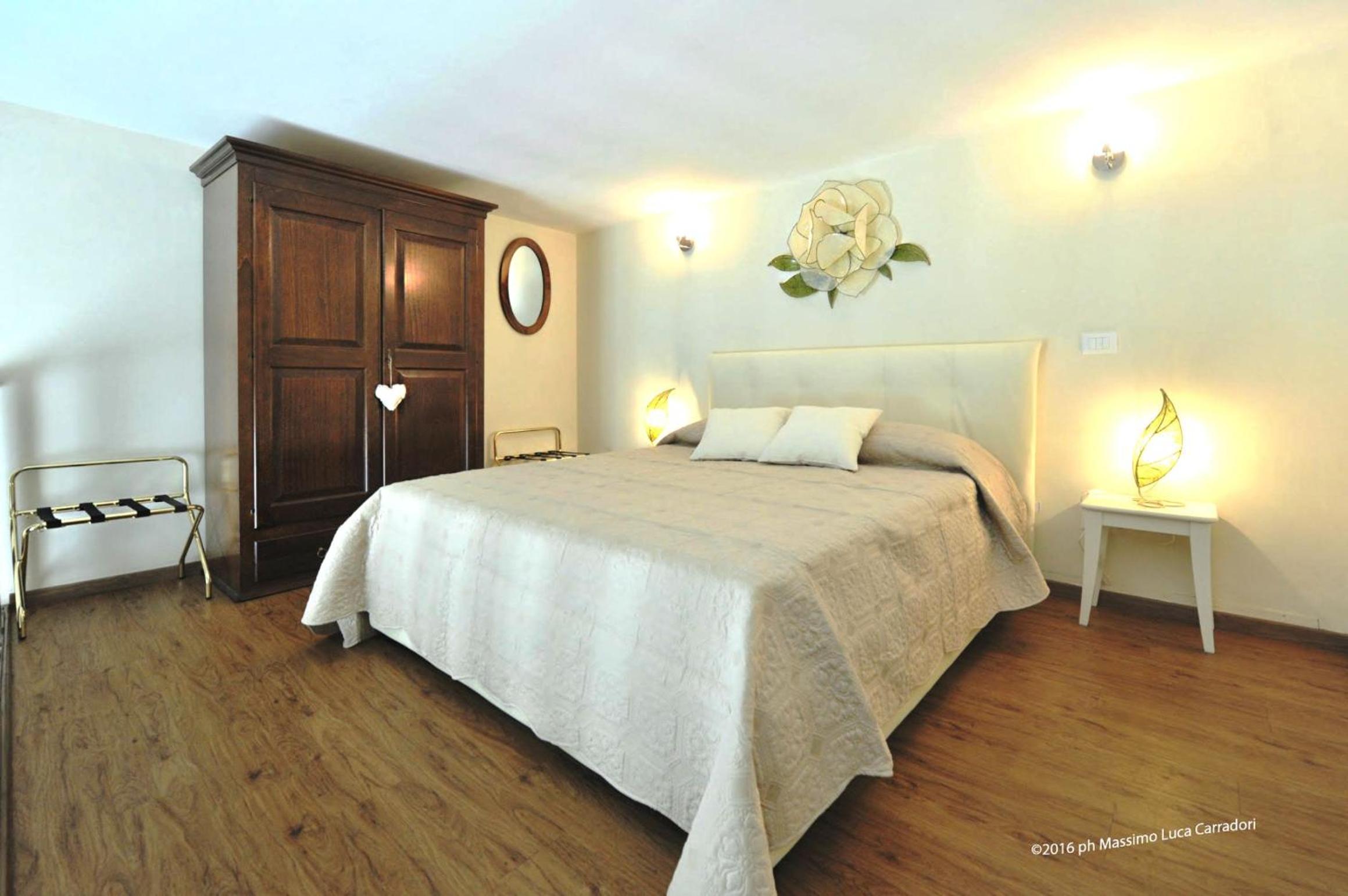 Charming Suite Cavour heart of Florence