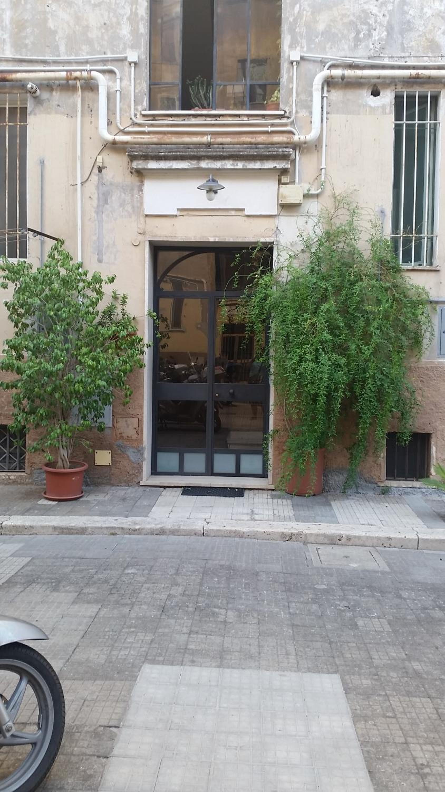 Termini Station apartment AI DUE CORTILI presso le mura aureliane