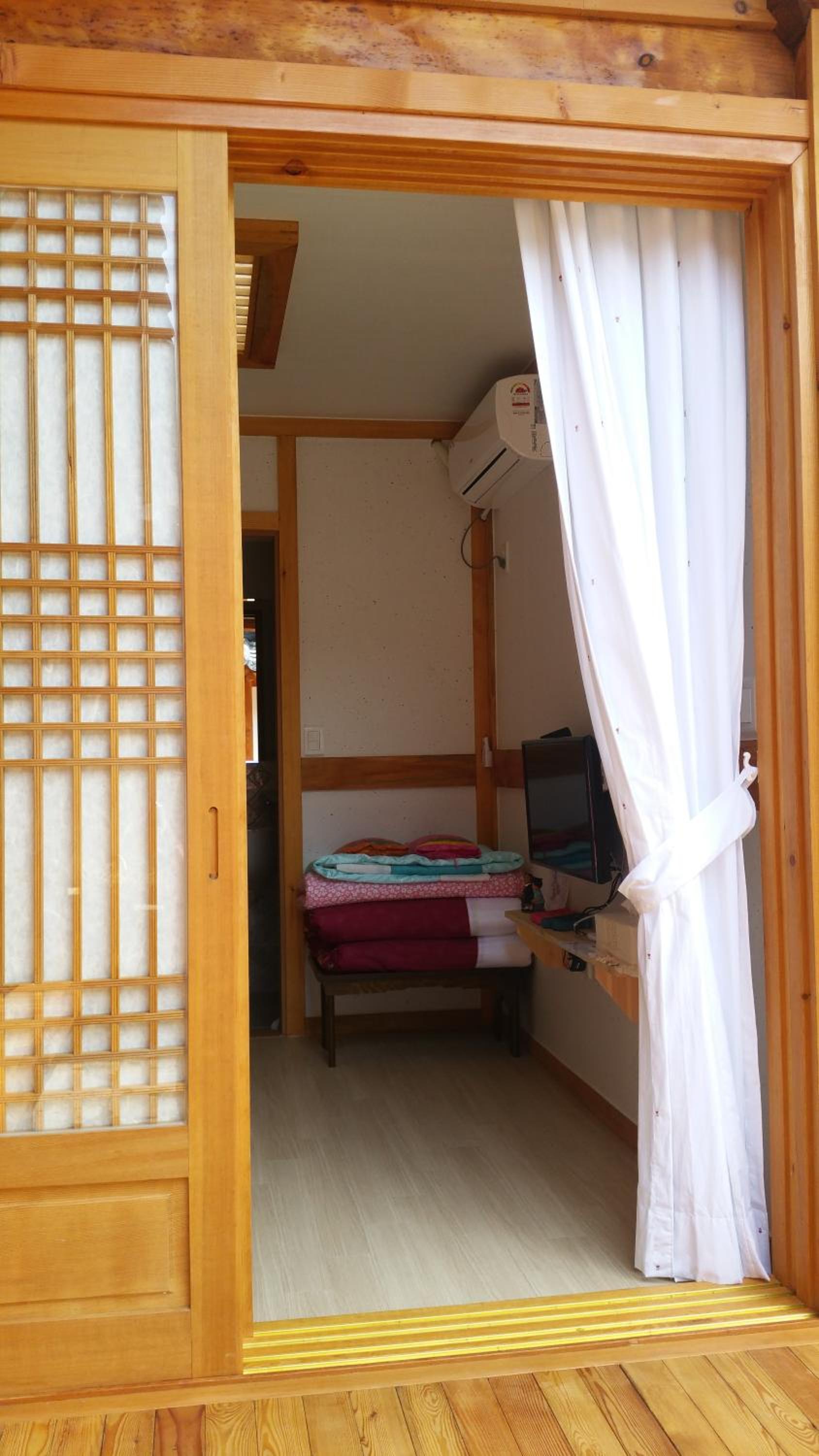 Jeongga Hanok