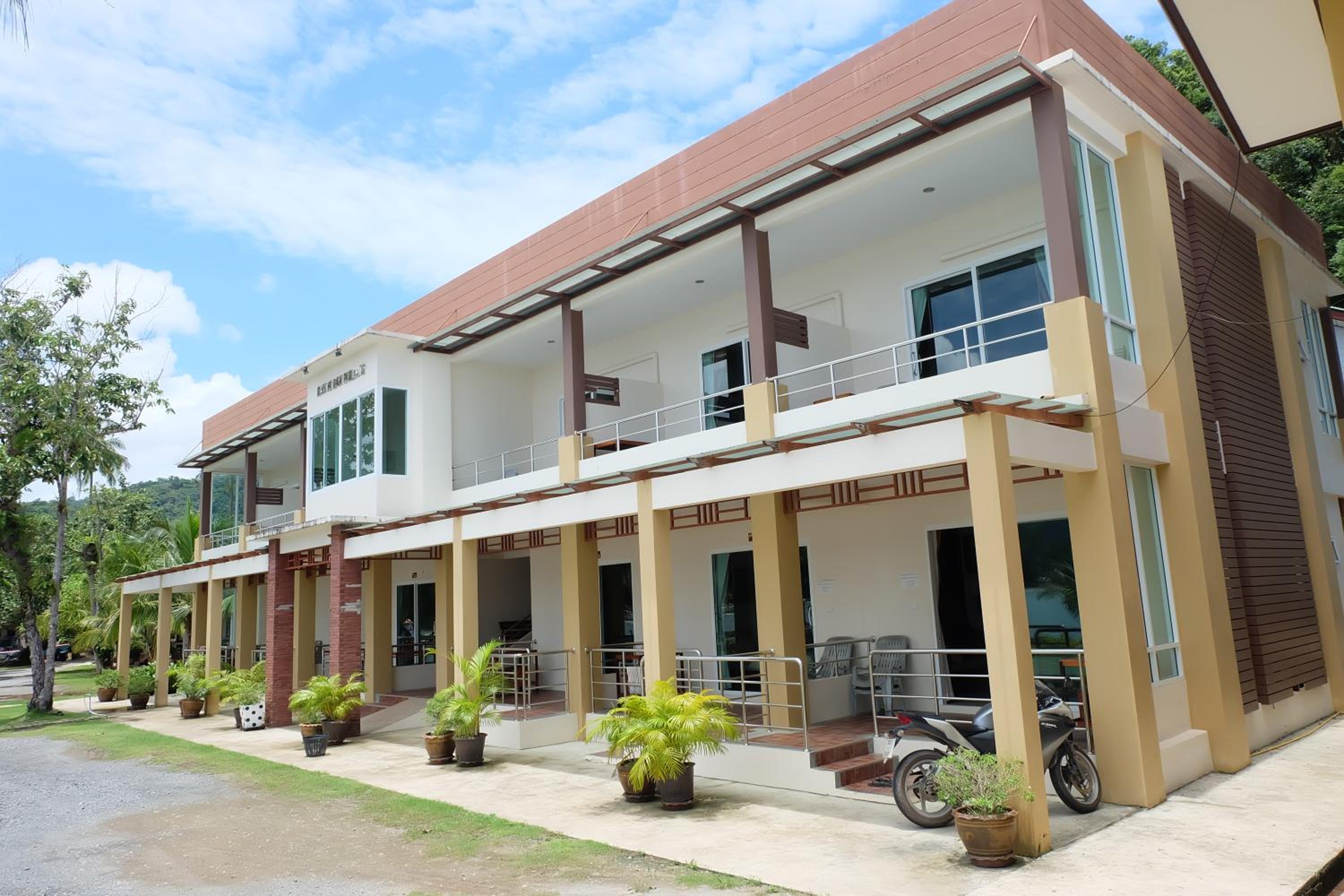Chokdee Resort