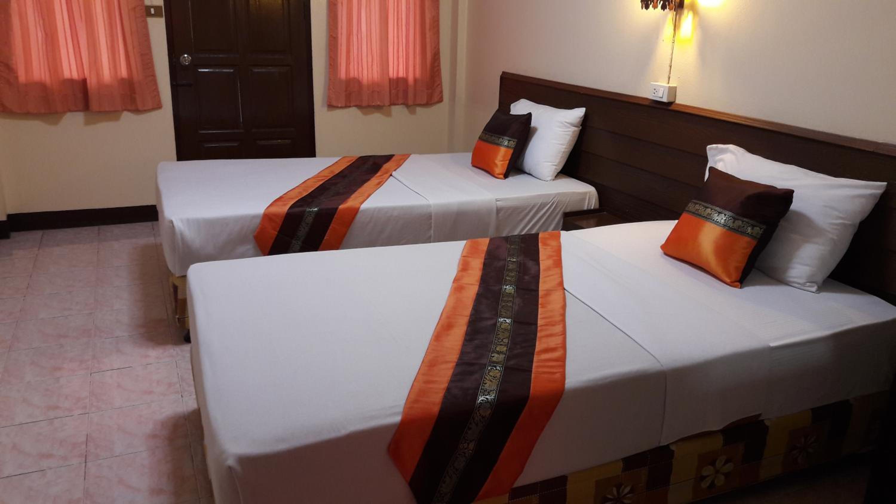 Lanna Thai Guesthouse