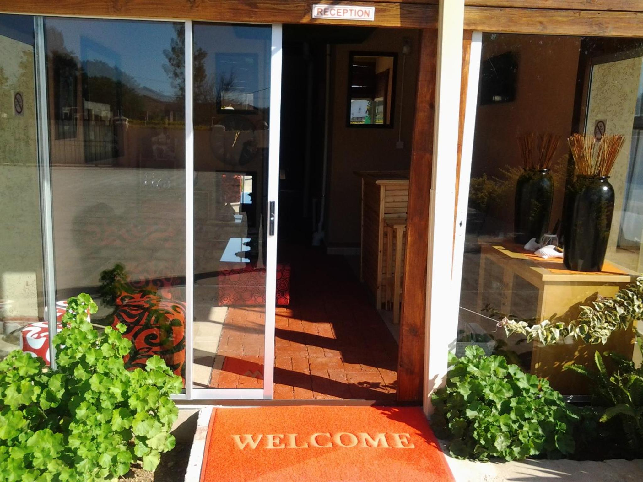 Keeme-Nao Self Catering Apartments