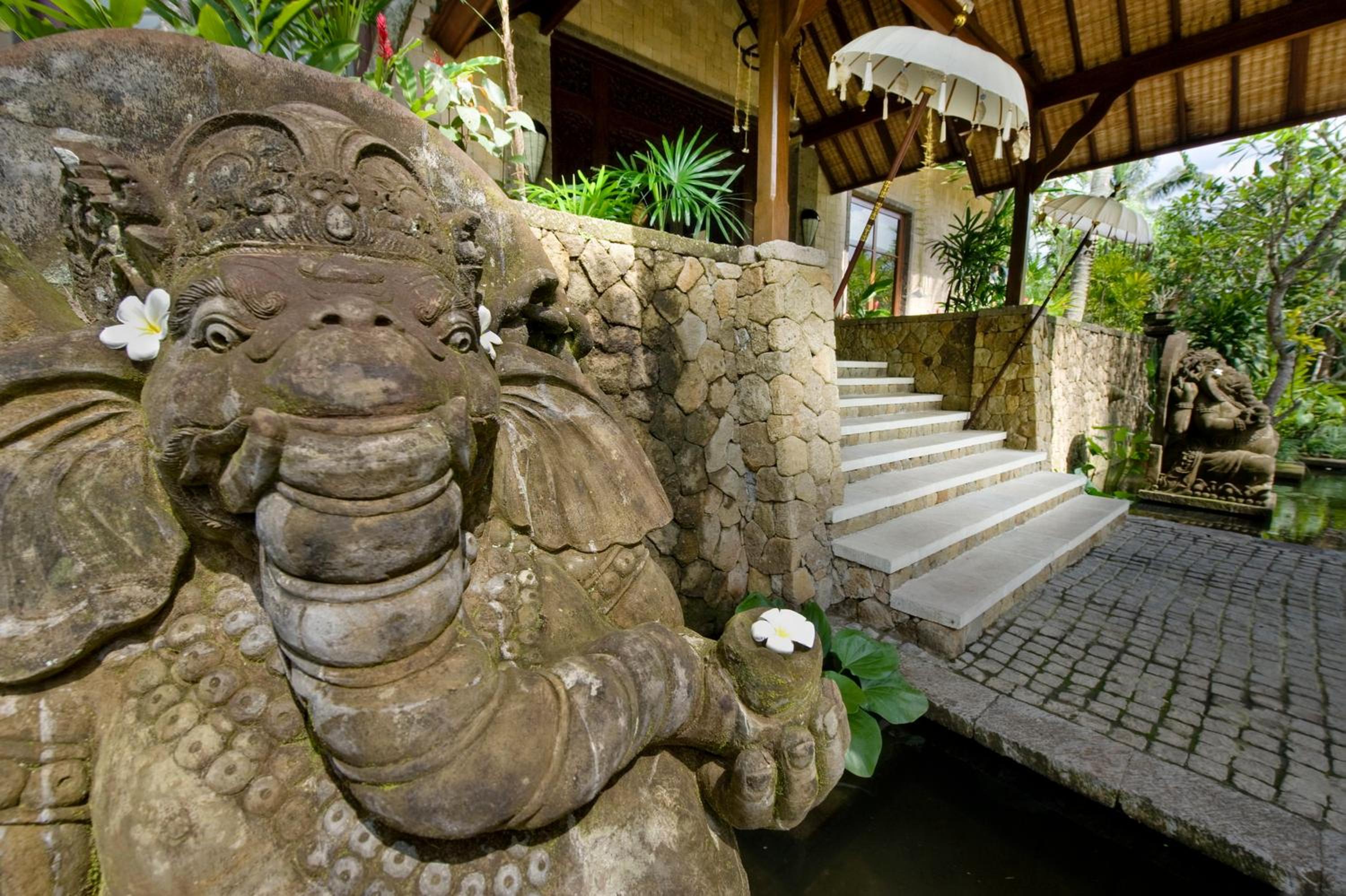 Bukit Naga Villa