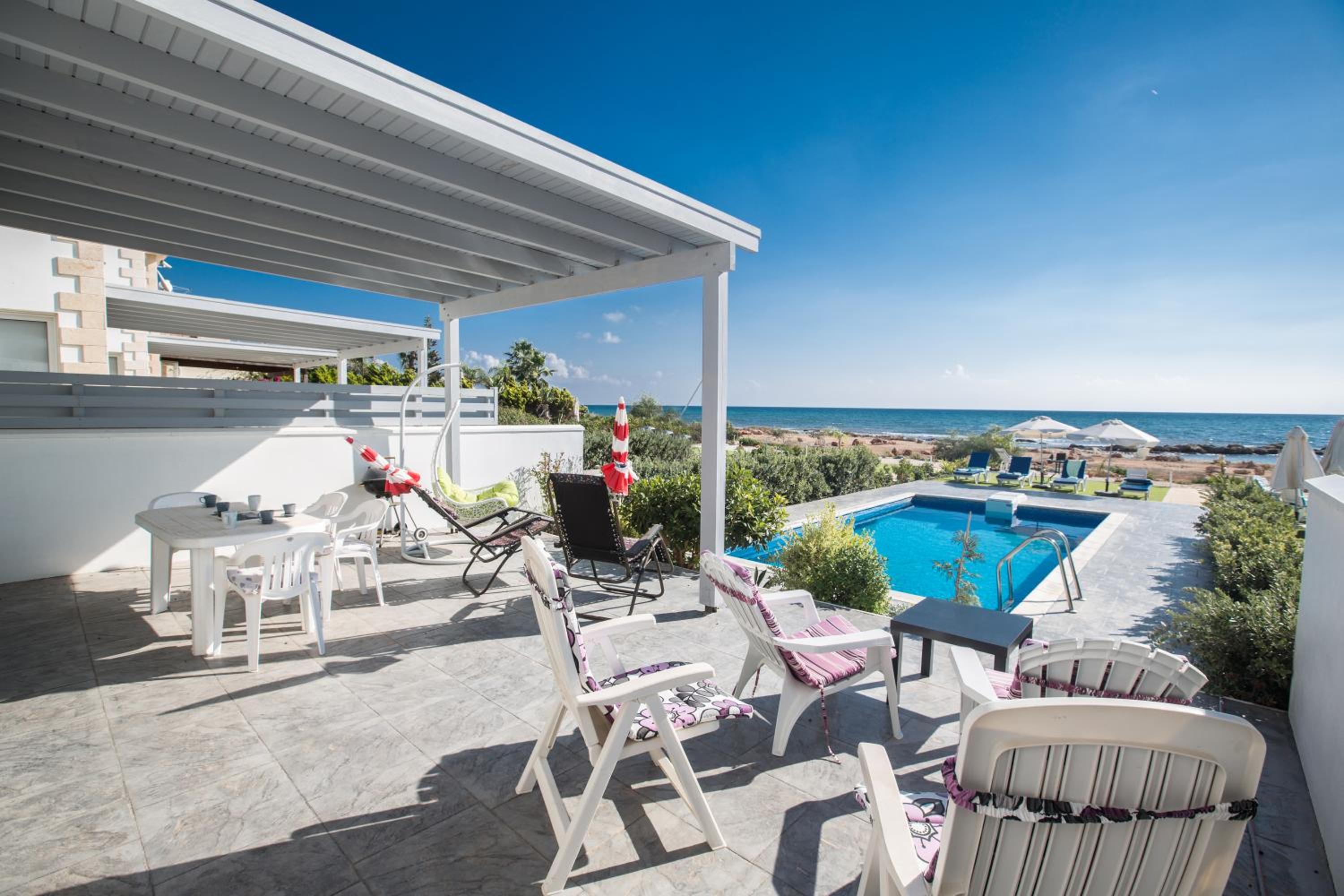 Gorgona Villas