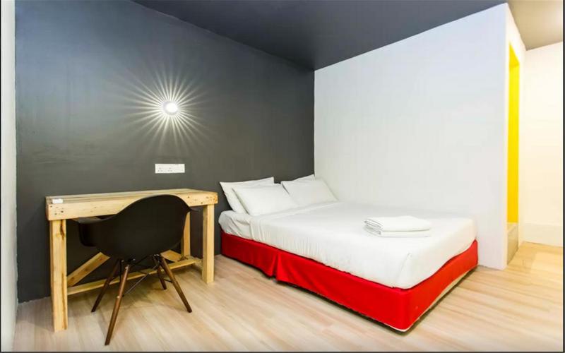 Revopackers Beds and Bunks