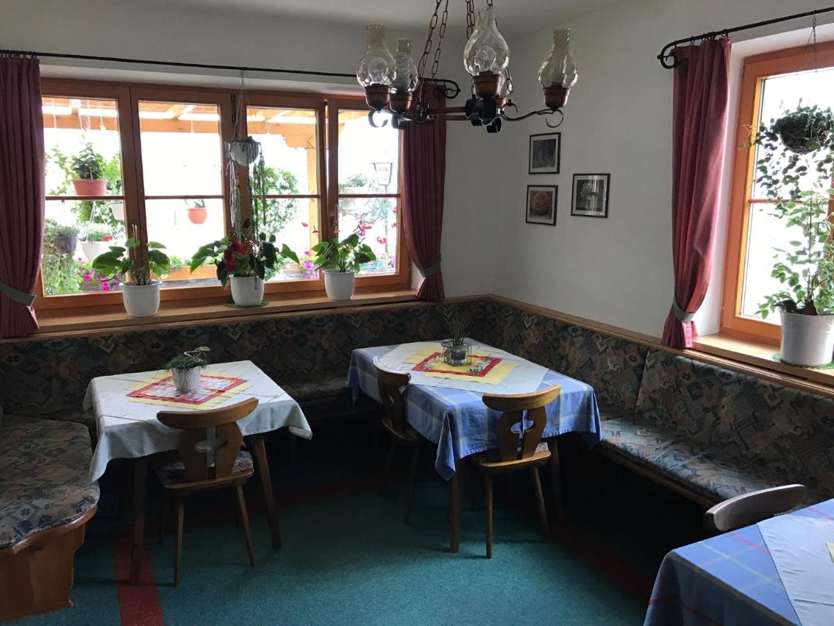 Pension Burgschroffen