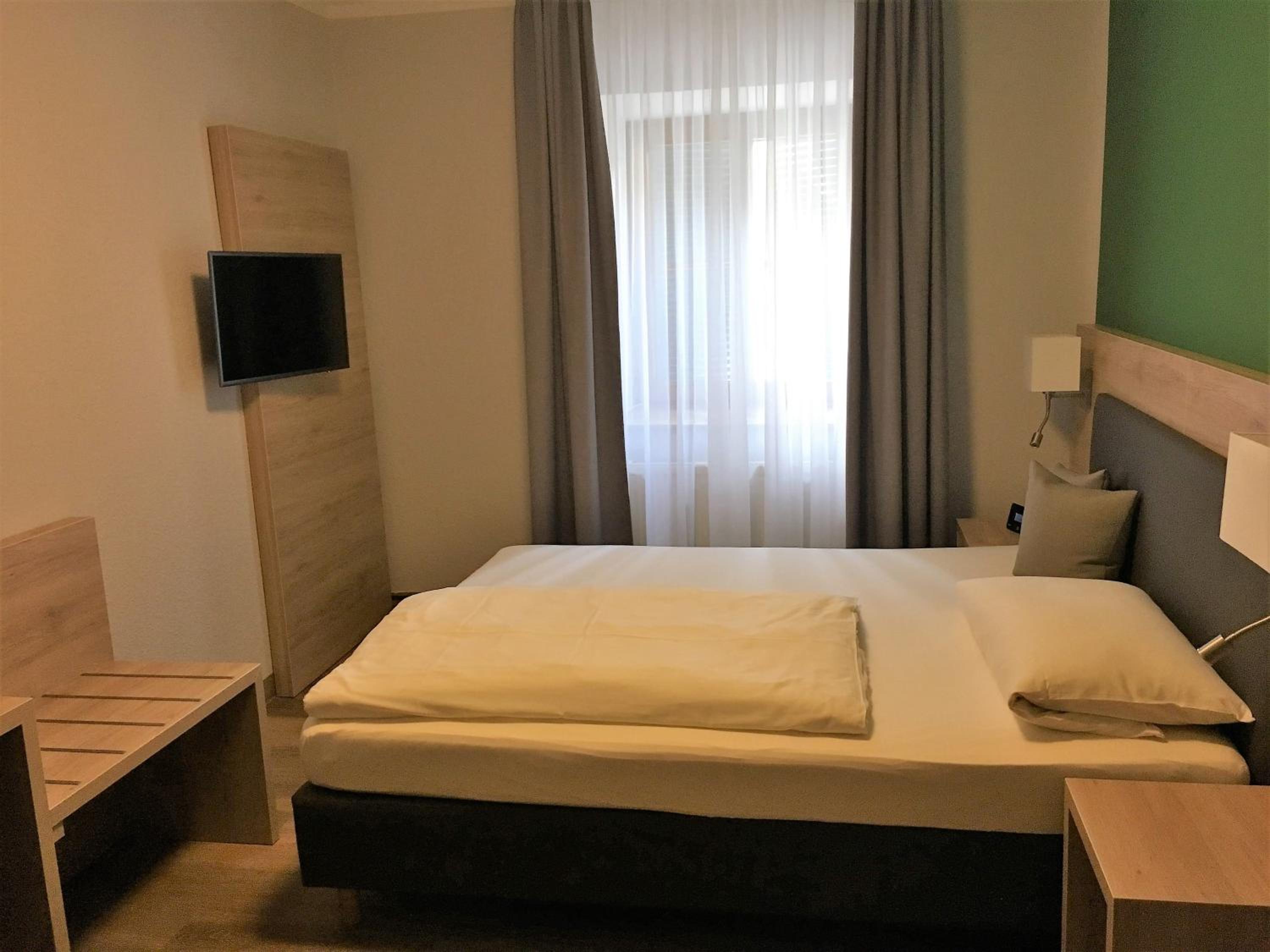 Eberl Hotel Pension München Feldmoching