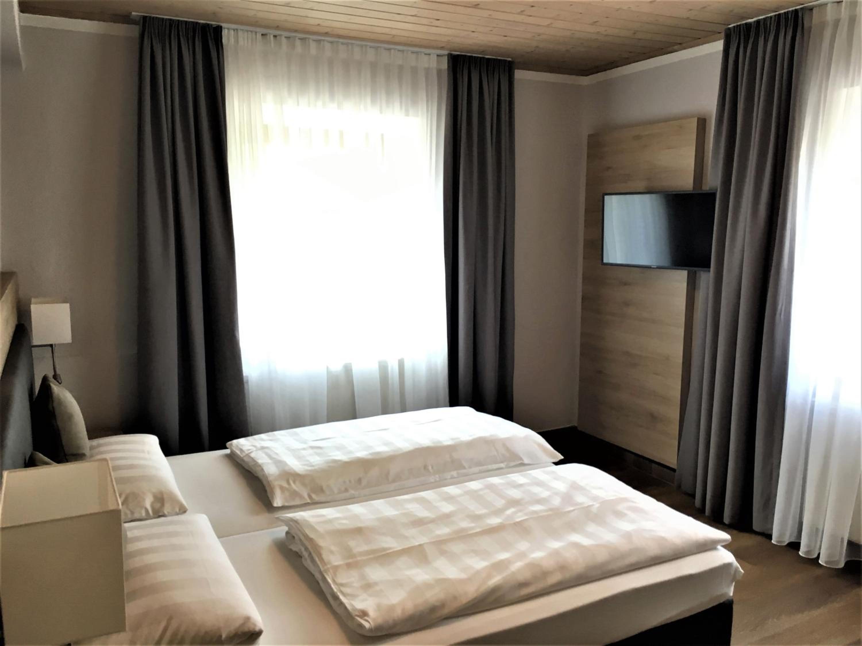 Eberl Hotel Pension München Feldmoching