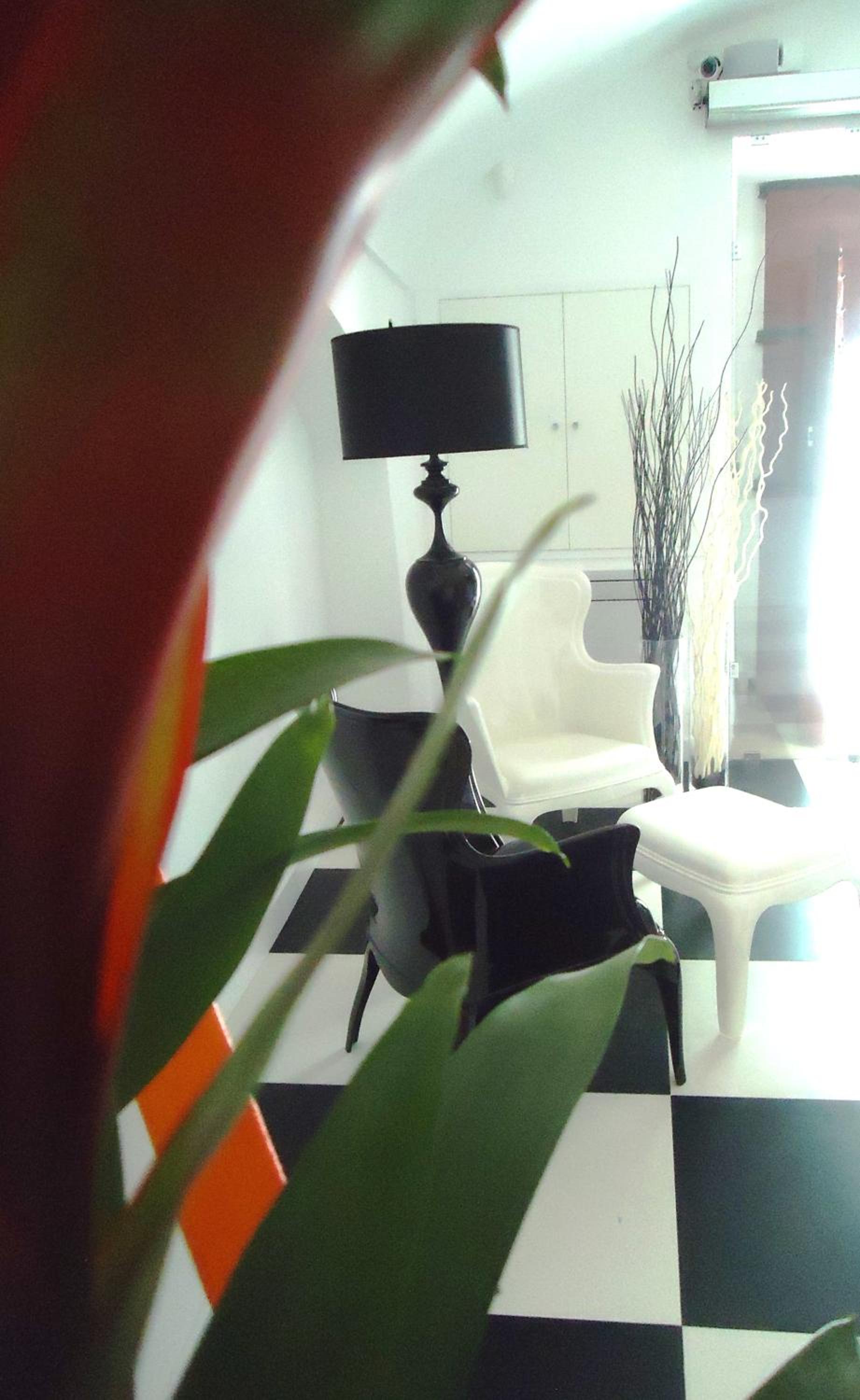 Edificio 15 House Elite