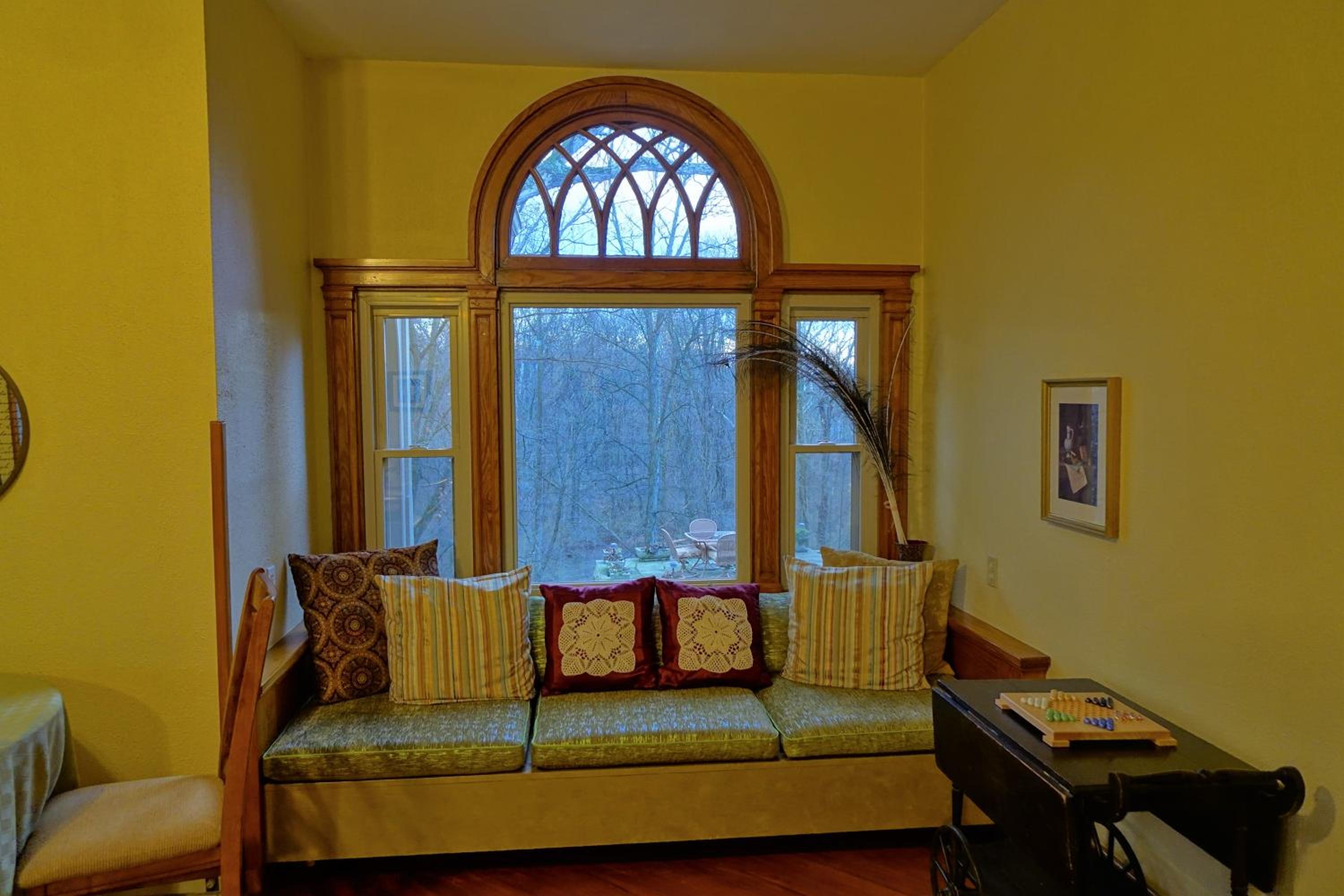 The Inn at Ragged Edge