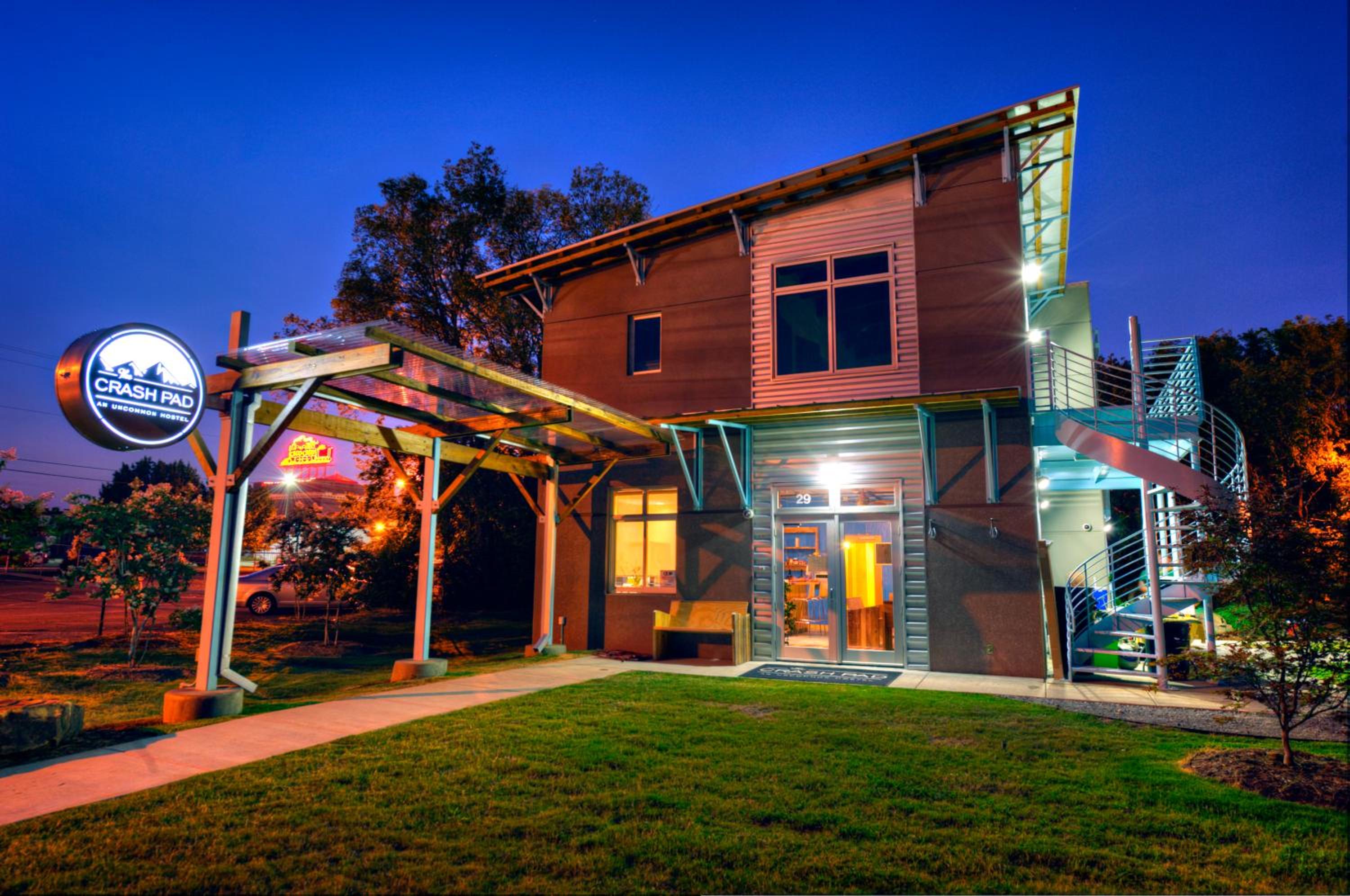 Hotel The Crash Pad: An Uncommon Hostel - Image 1