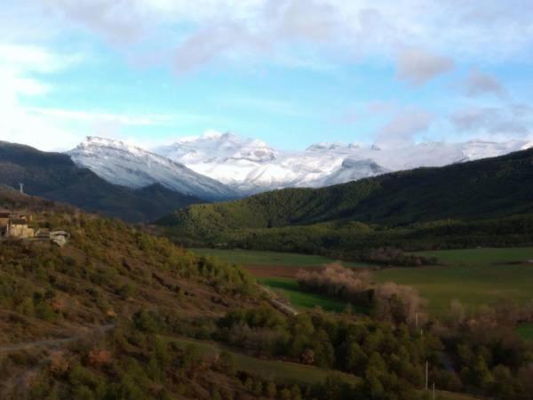 Apartamentos Pirineos Ordesa view 2