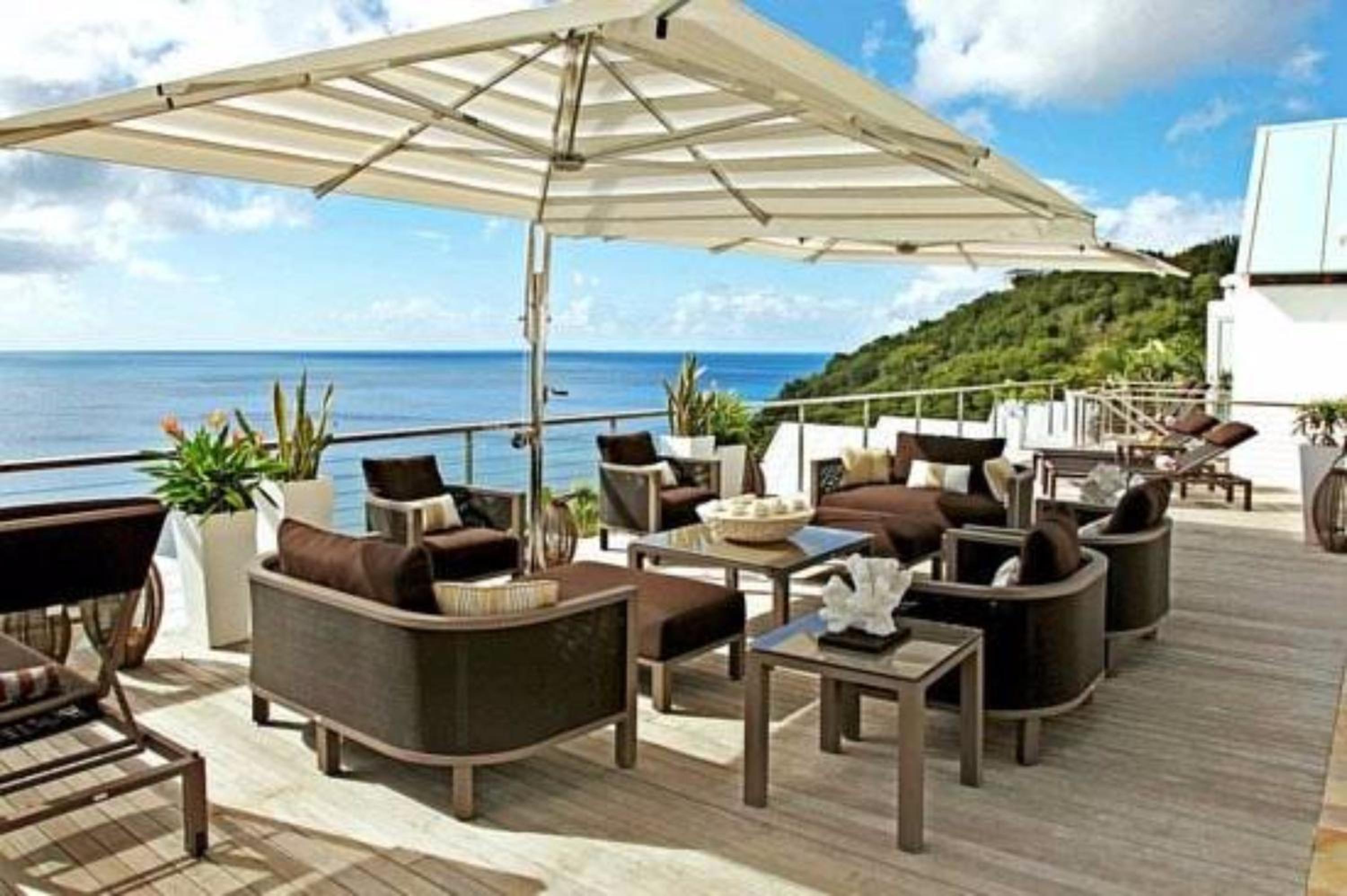 CeBlue Villas