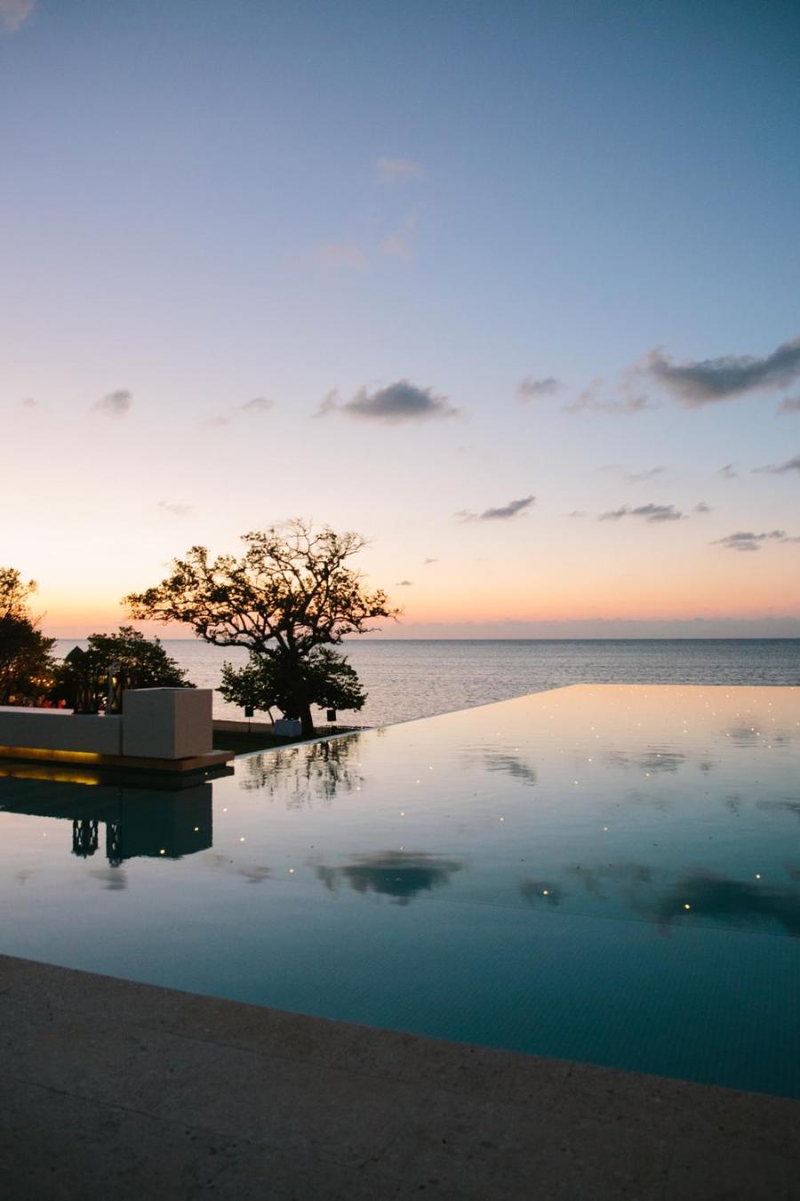 Las Verandas Hotel & Villas