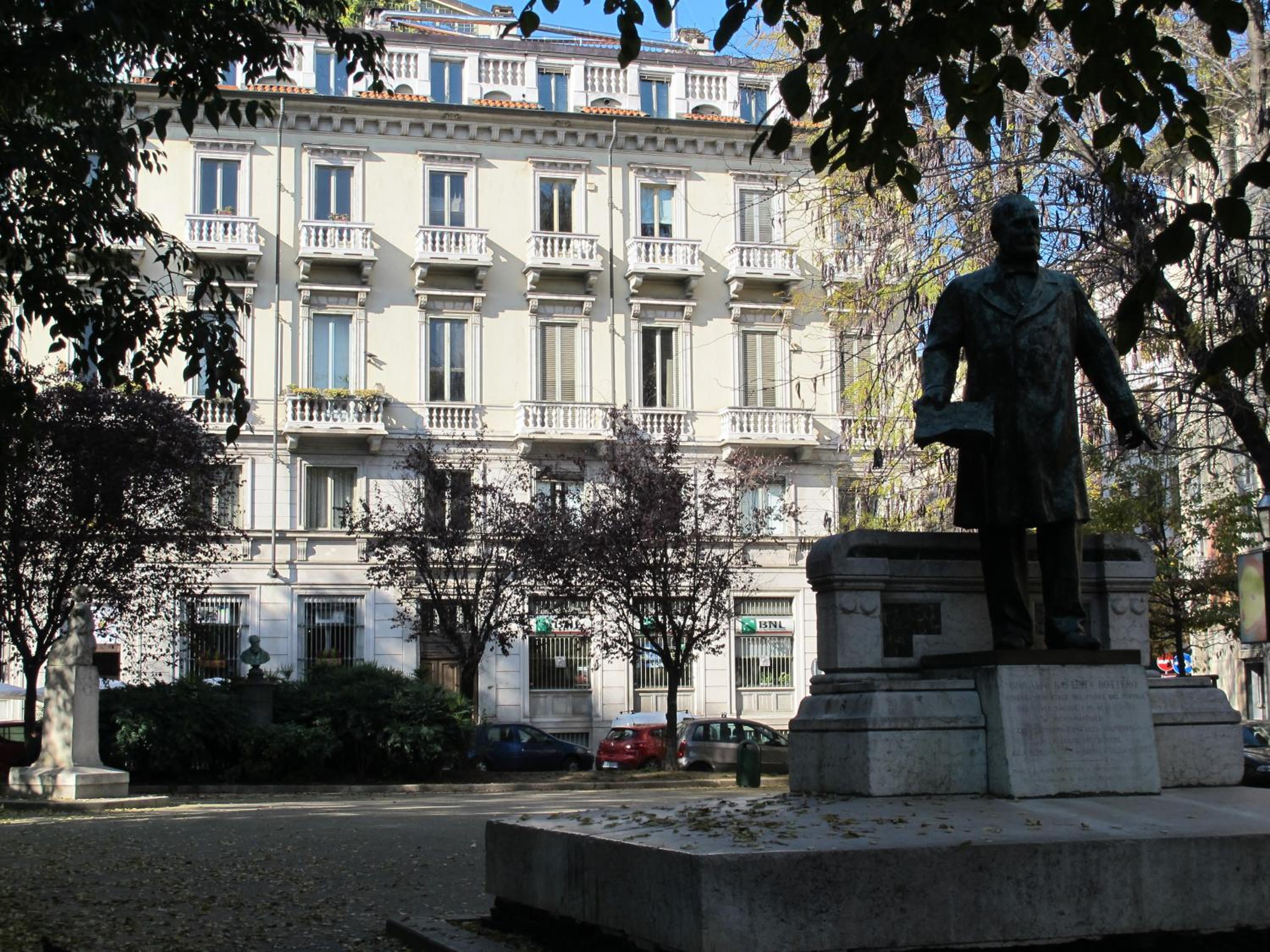 Photo 19