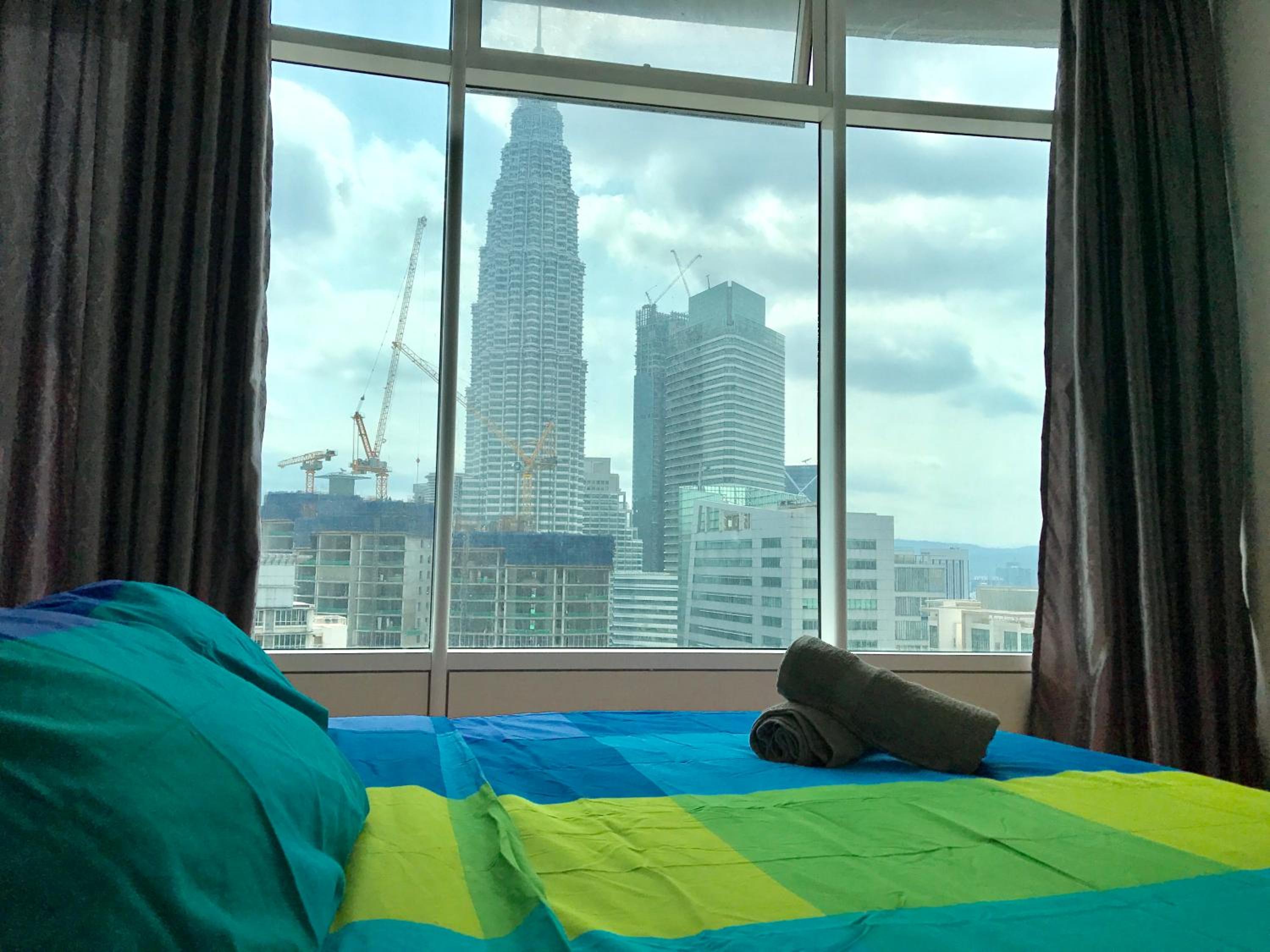 VORTEX SUITES KLCC by PNUT With NETFLIX