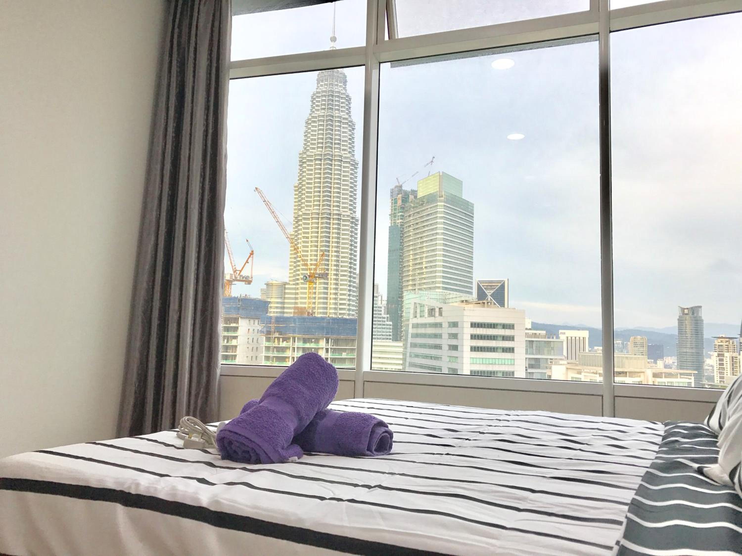 VORTEX SUITES KLCC by PNUT With NETFLIX