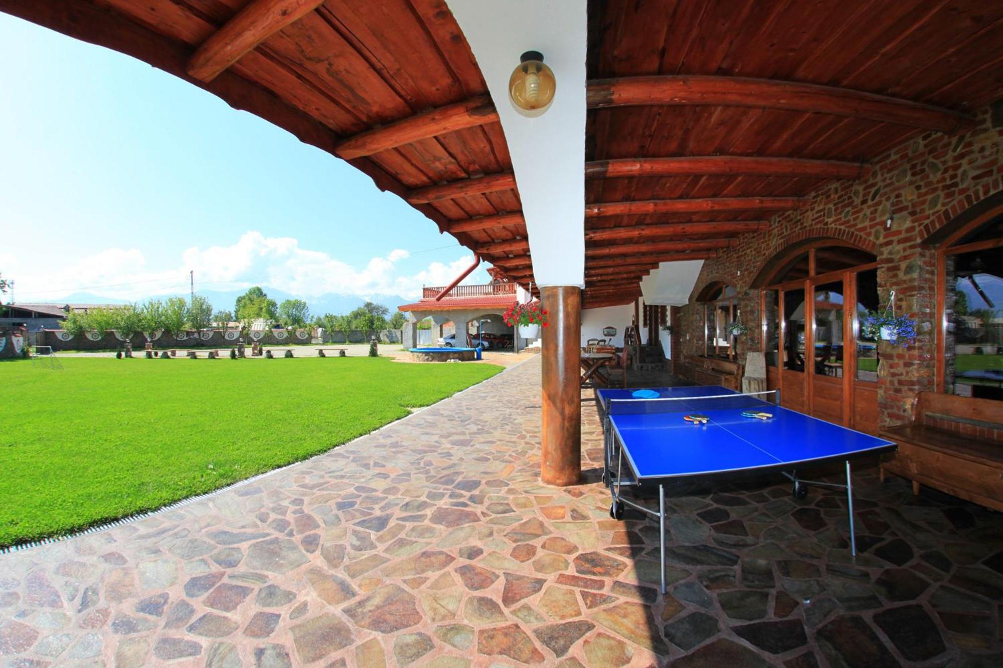 Pensiunea la Nise view 4