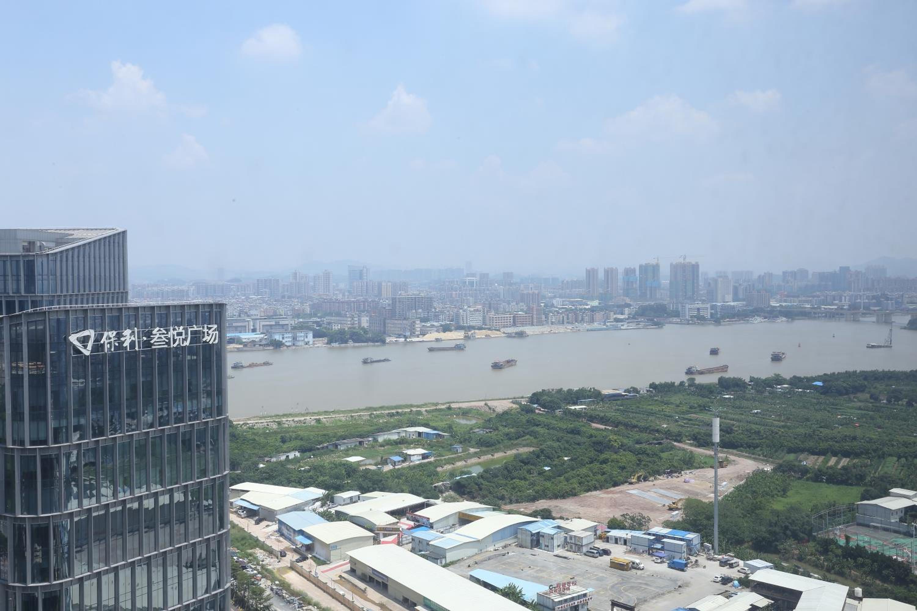 Guangzhou Convention Center Apartment