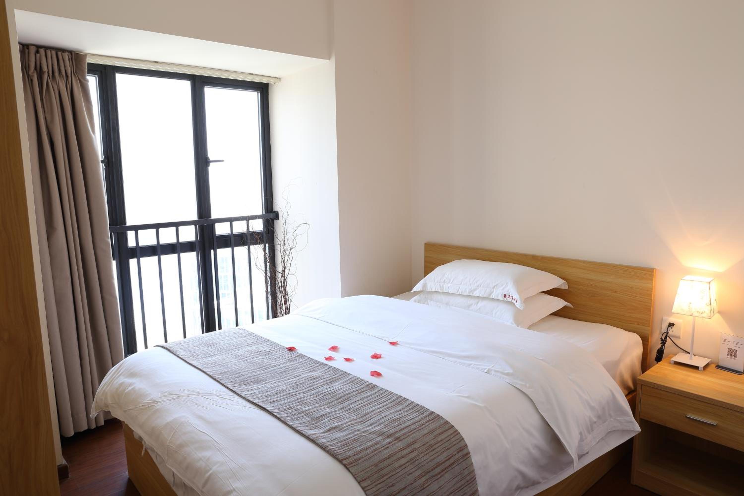 Guangzhou Convention Center Apartment