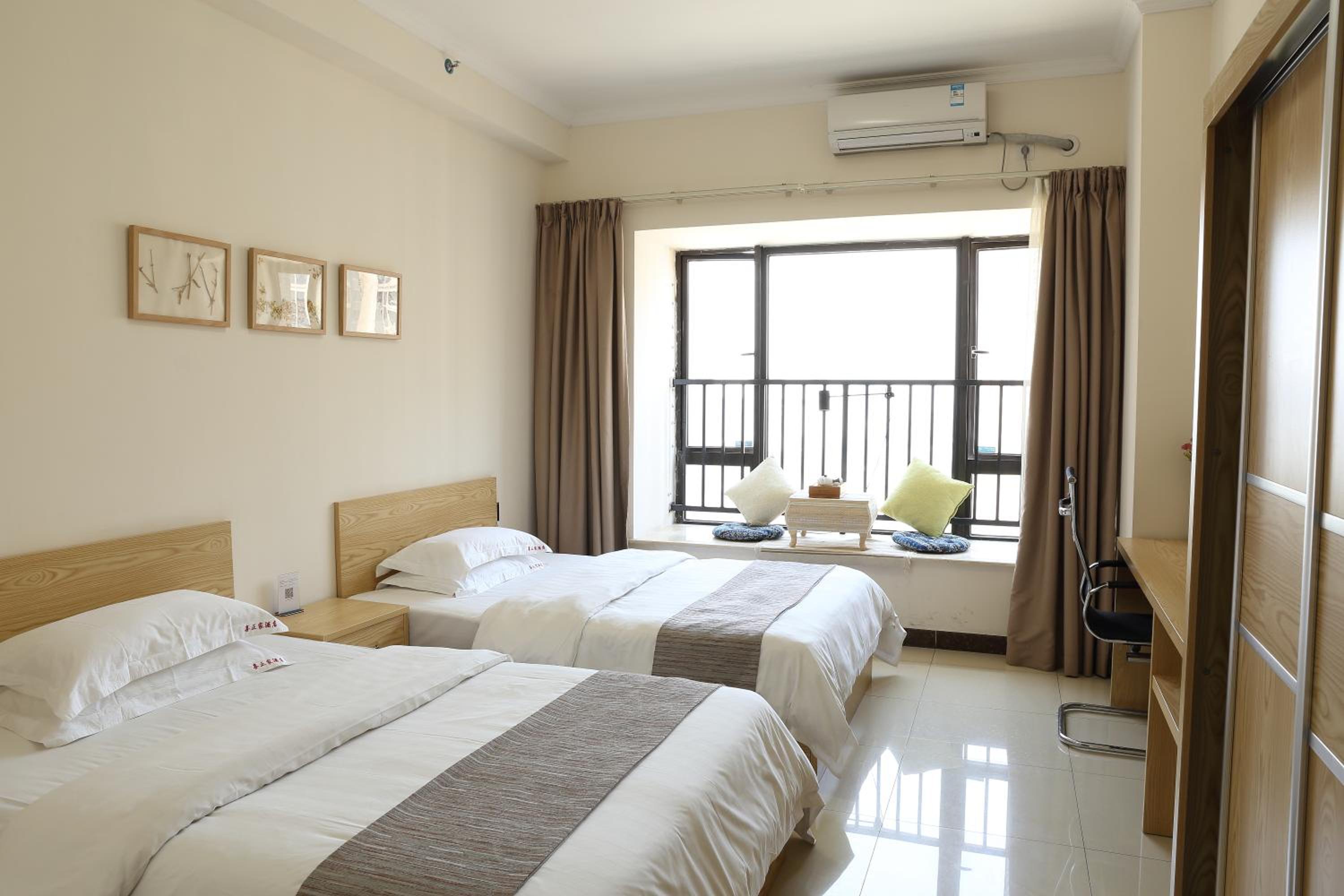 Guangzhou Convention Center Apartment