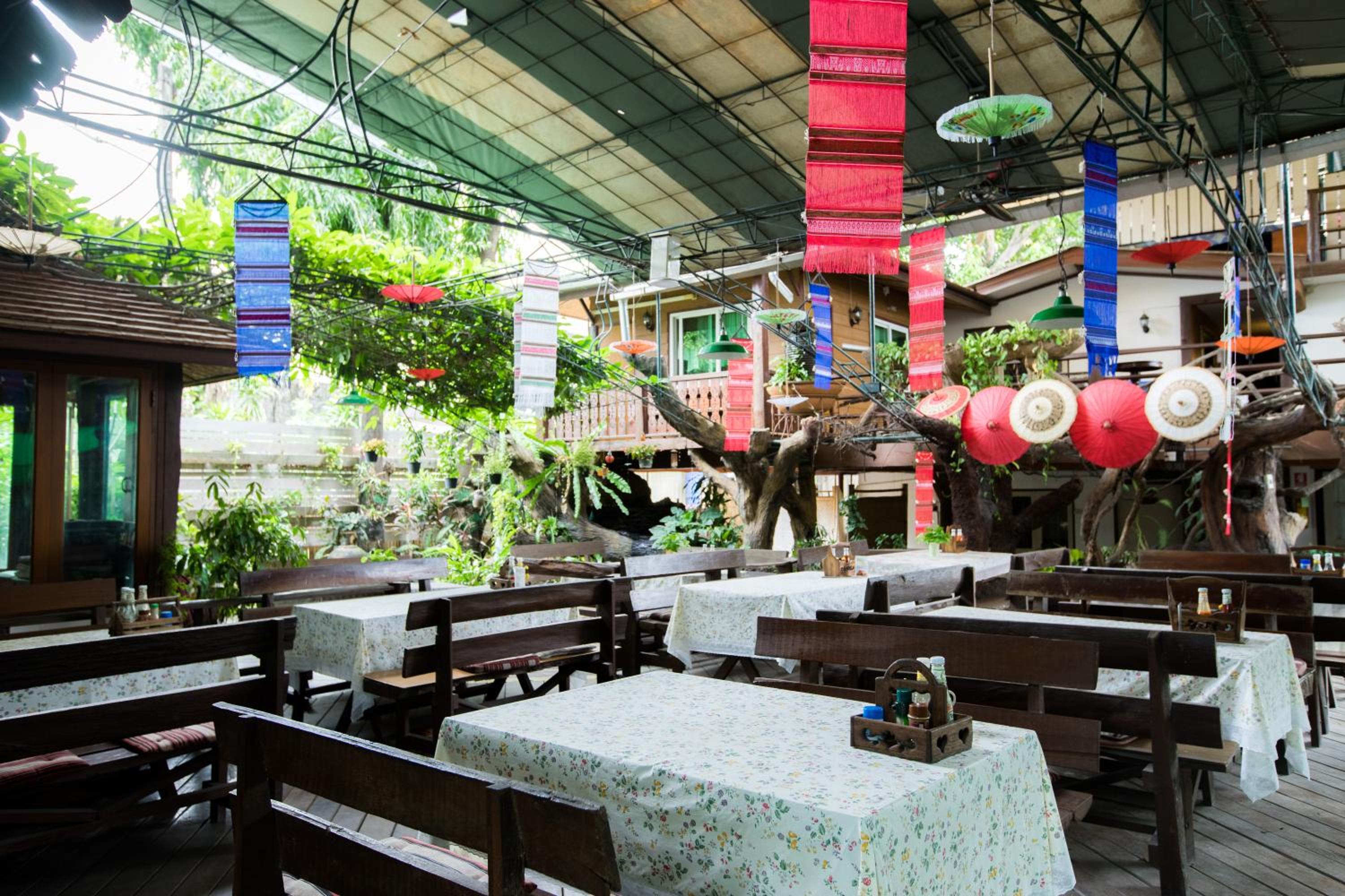 Mountain View GuesthouseChiangmai